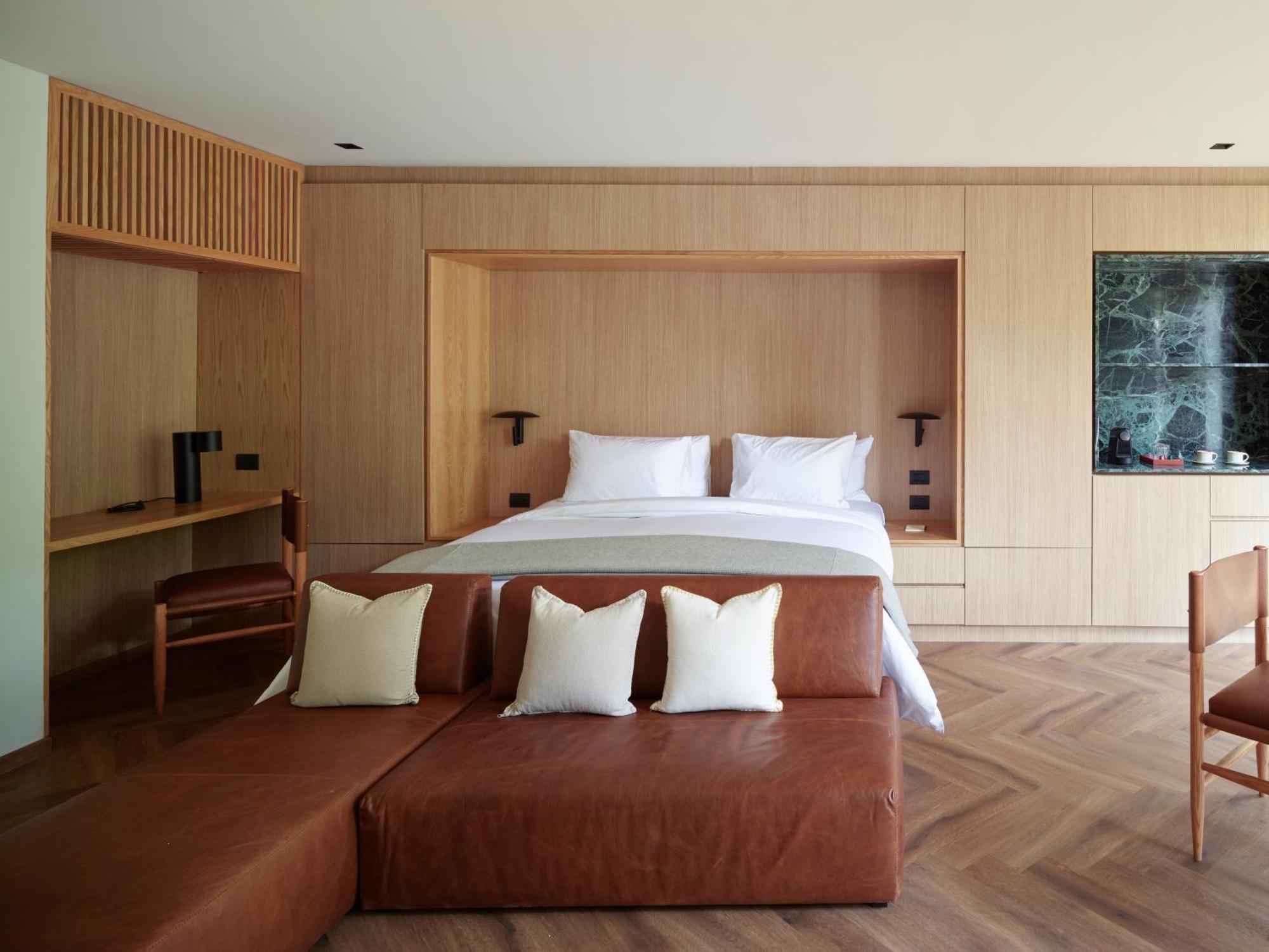 Rodona Hotel 5*