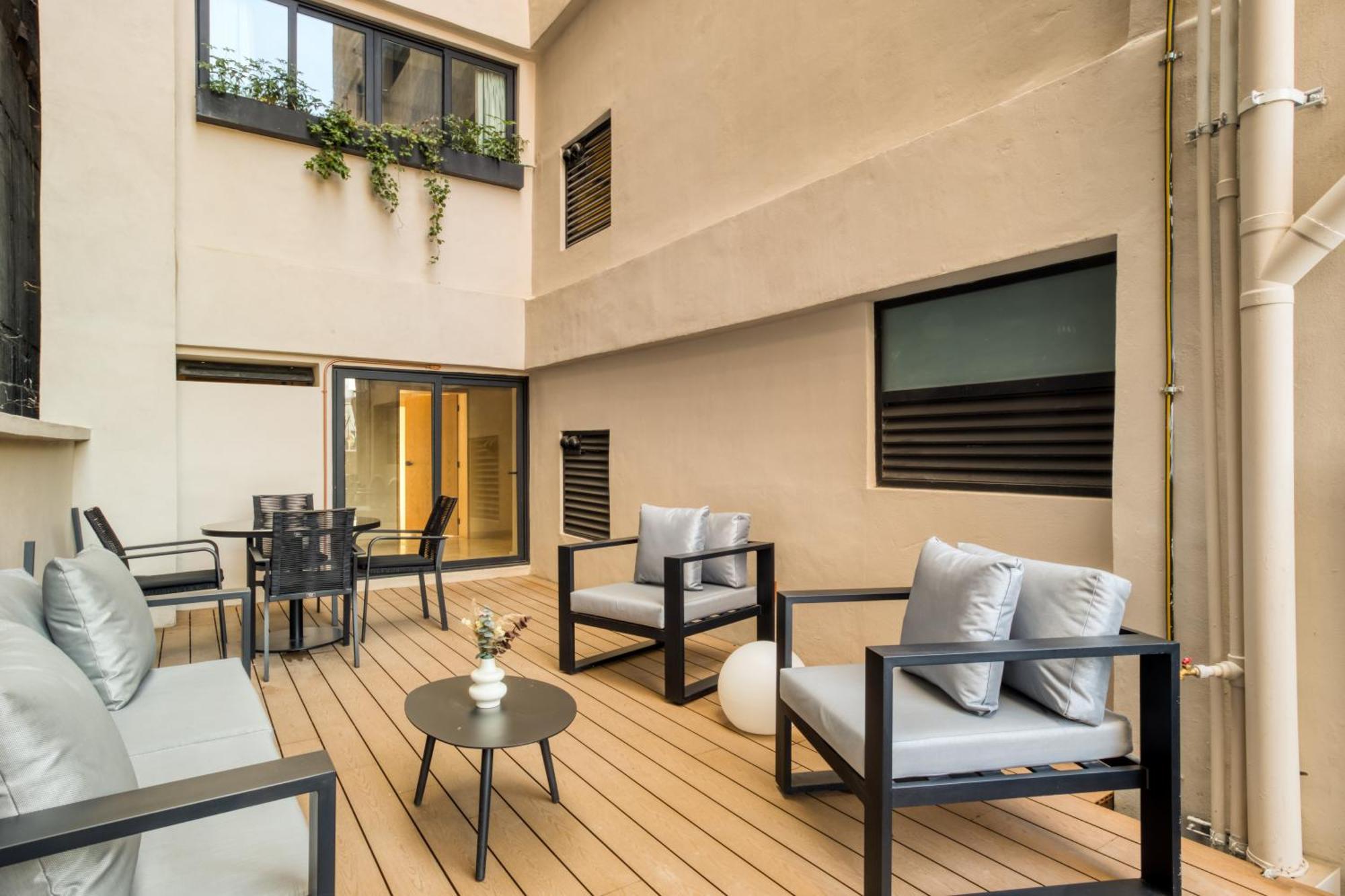 Caliza Roma Residences By Tasman *
