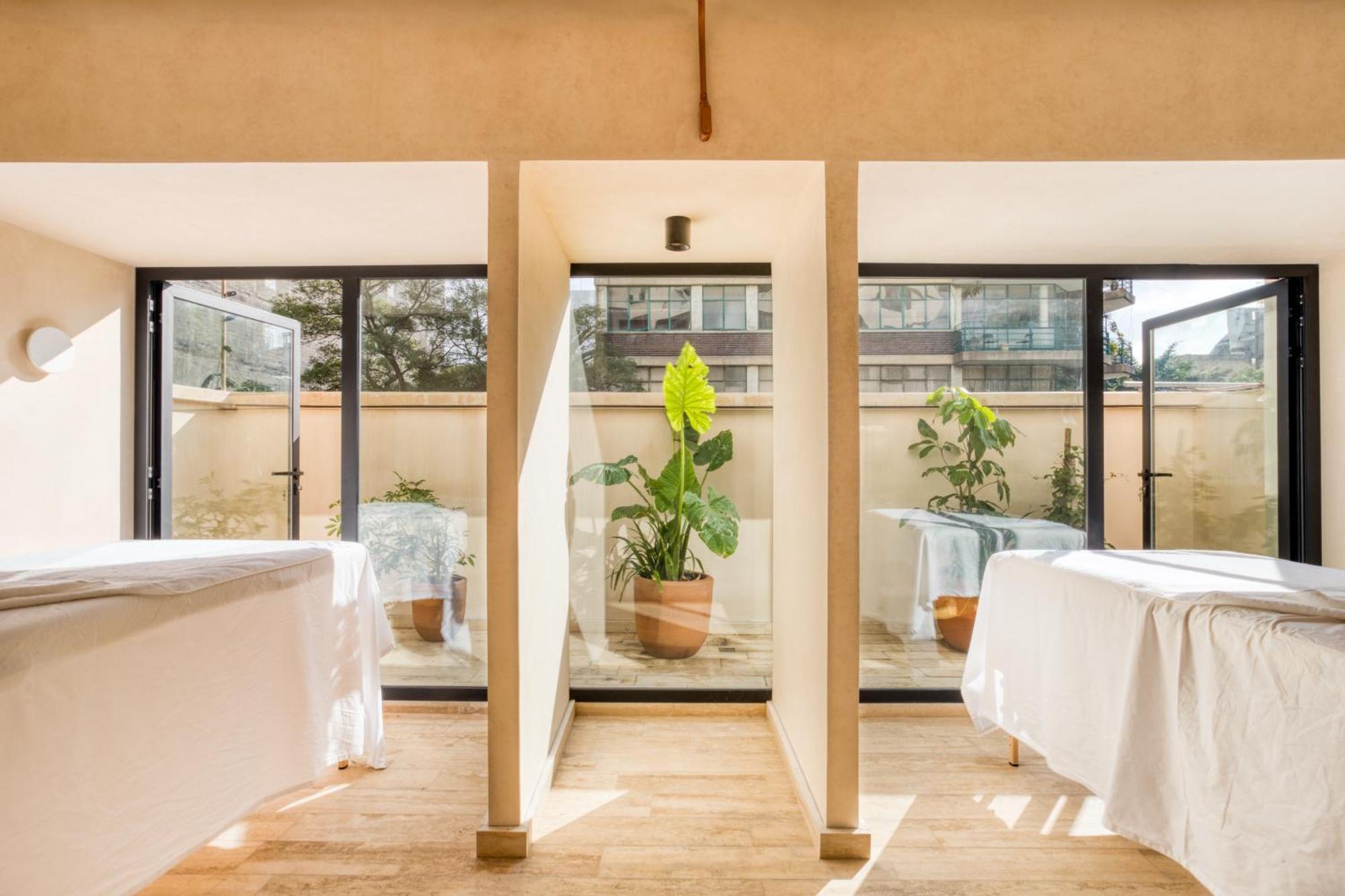 Caliza Roma Residences By Tasman *