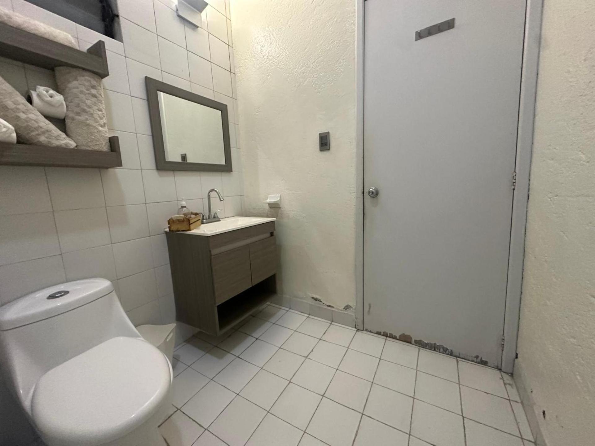 Roma Norte 2br - Parking Sleeps 6 -great Wifi