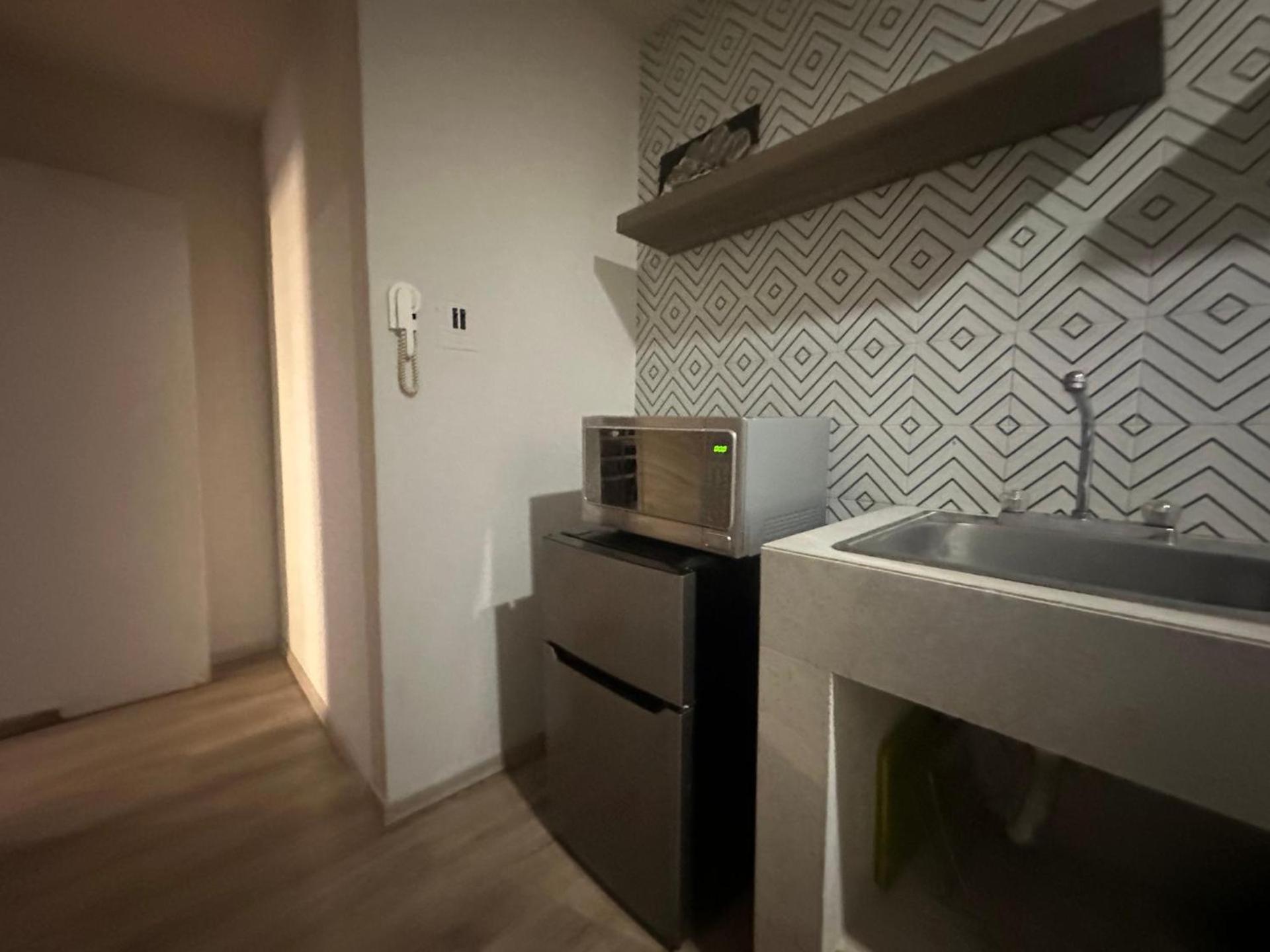 Urban Oasis In Roma - Wifi - Laundry - Sleeps 7 Apartamento