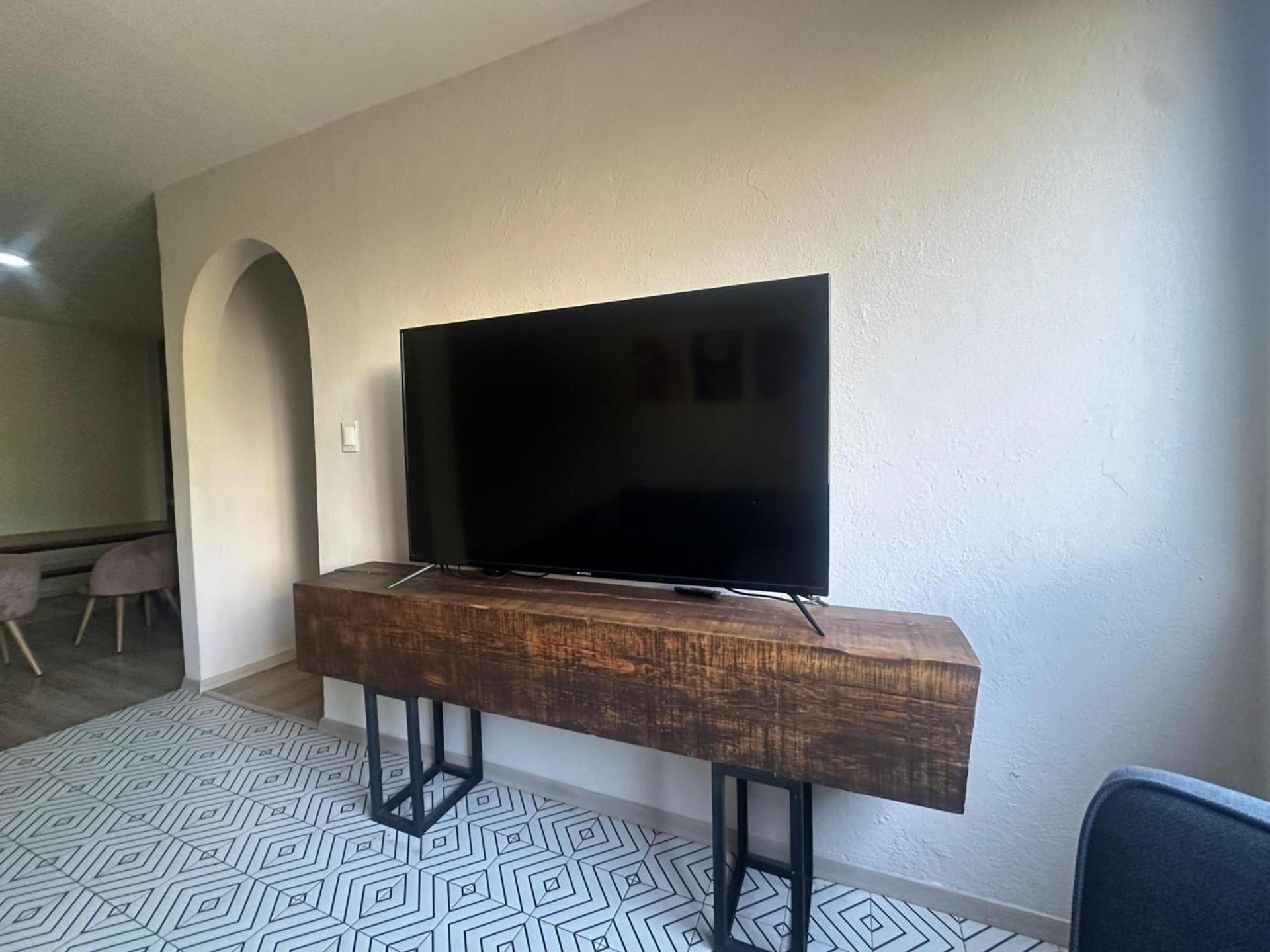 Urban Oasis In Roma - Wifi - Laundry - Sleeps 7 *