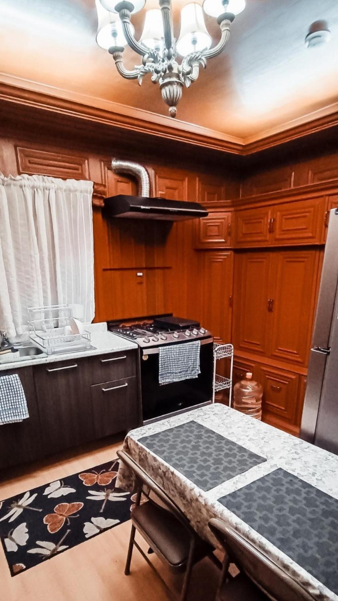 Habitación en casa particular Privada Con Bano Regadera Y Cocina E