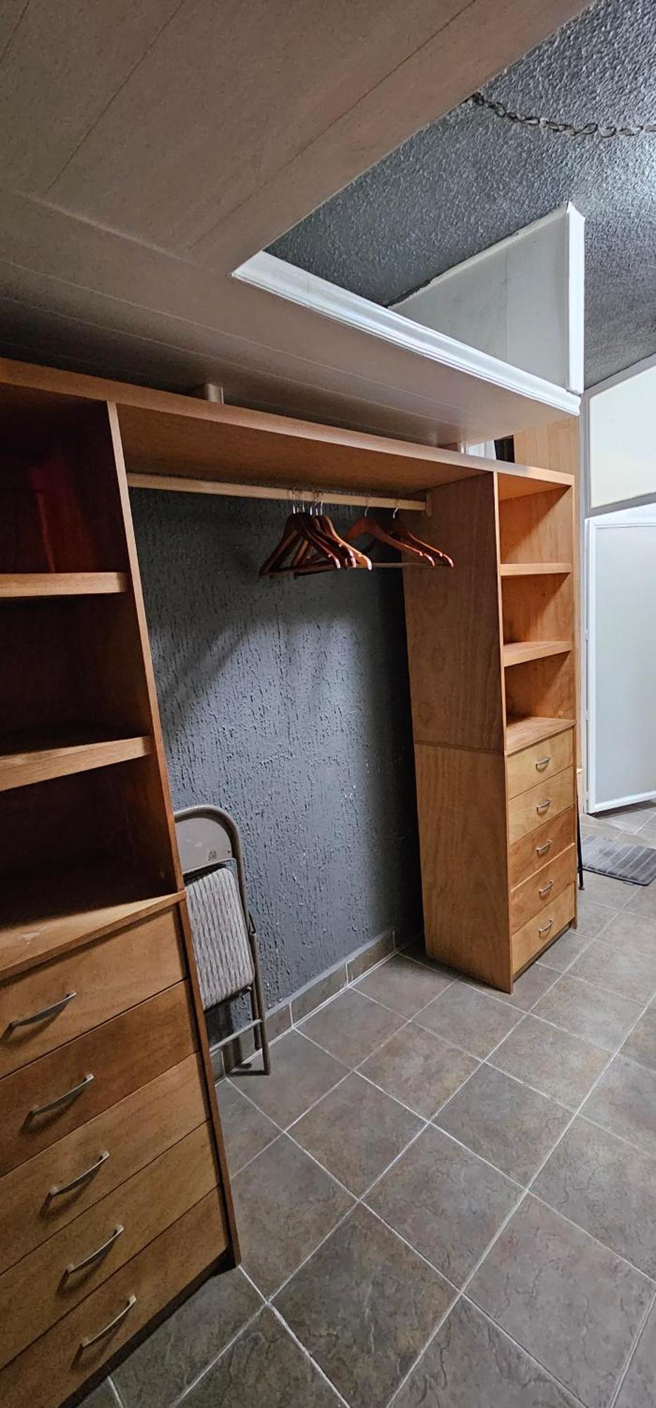 Privada Con Bano Regadera Y Cocina E * México DF