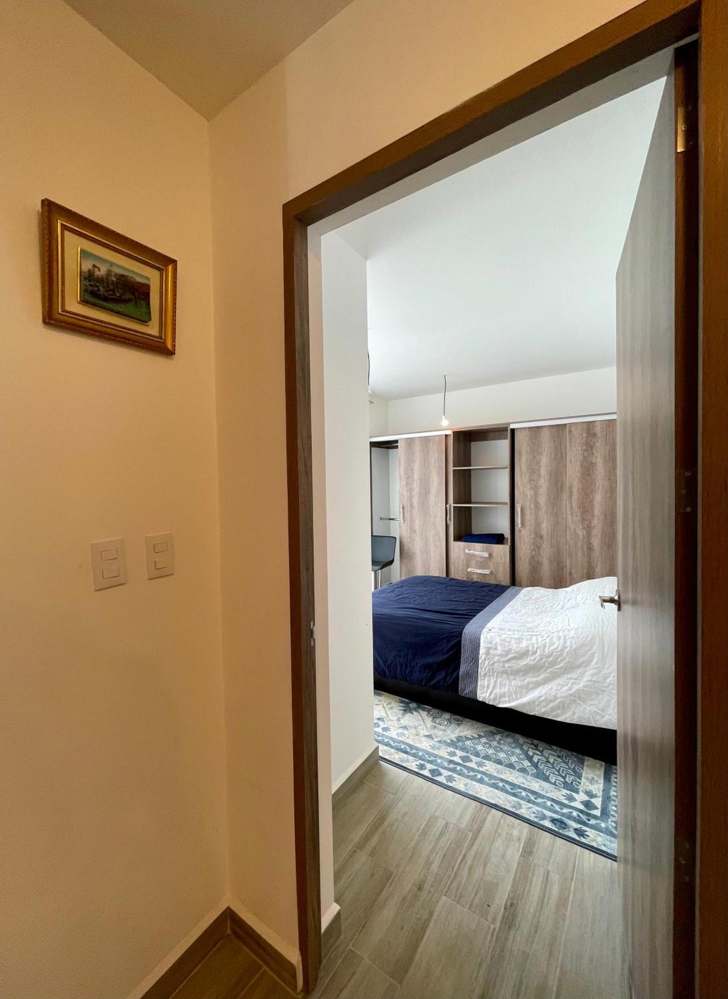 Privada Con Balcon En Zona Norte Cmdx México DF