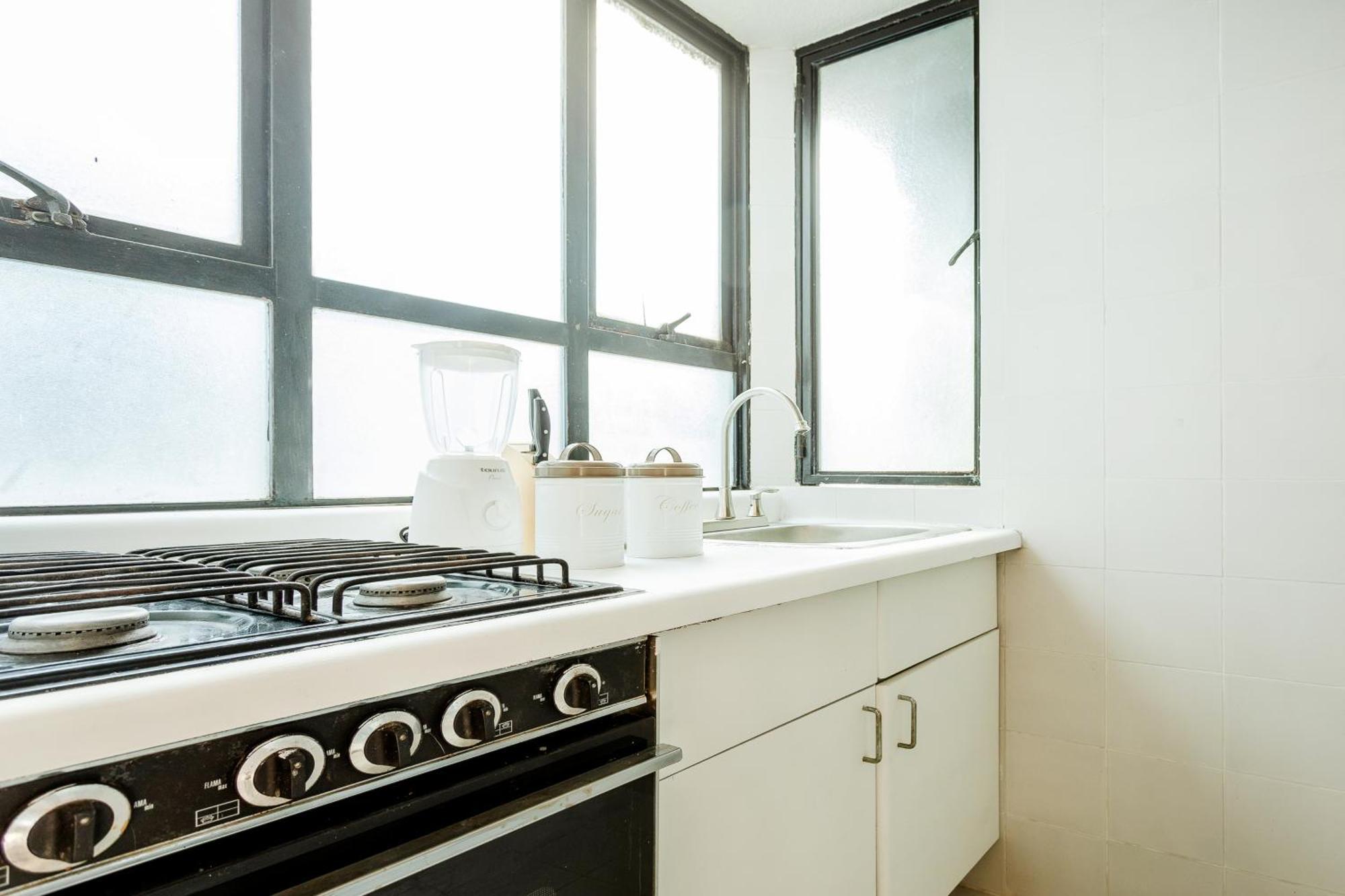 Roma Norte Retreat - 2br Wifi- Parking- Sleeps 6 Apartamento