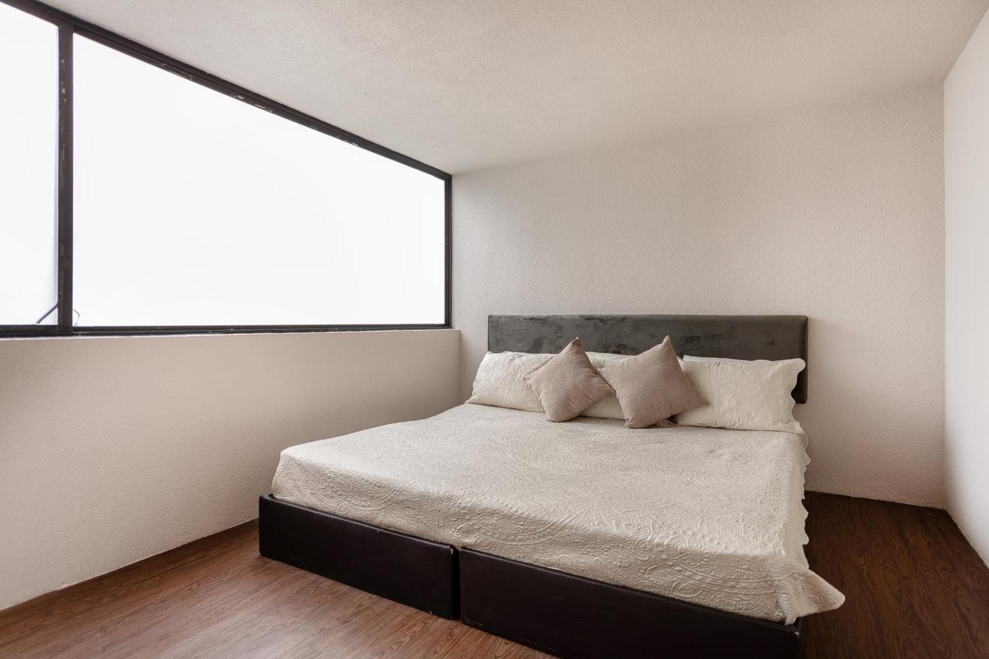 Modern 2br In Roma - Sleeps 6- Parking- Fast Wifi México DF
