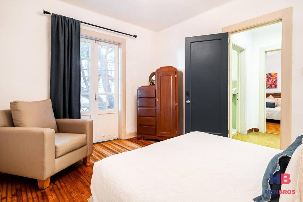 Сasa de vacaciones Hermosa Casa Remodelada Con Terraza Privada México DF