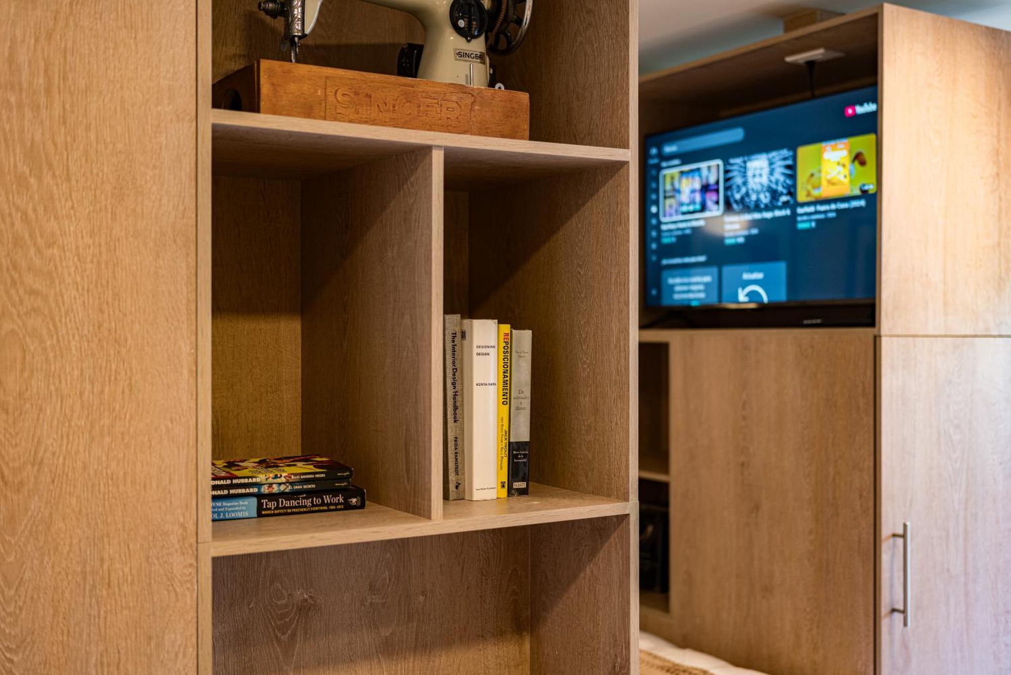 Tiny Desk By Vh * México DF