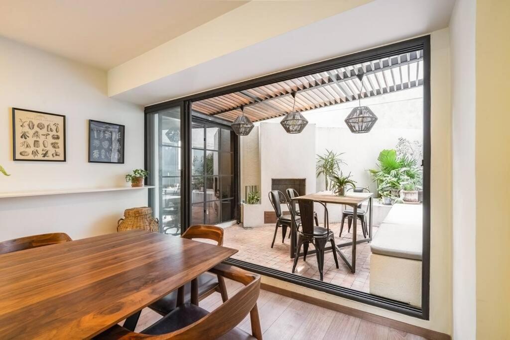 Private Office, Outside Fireplace, Walkscore 100 Apartment Mexico City