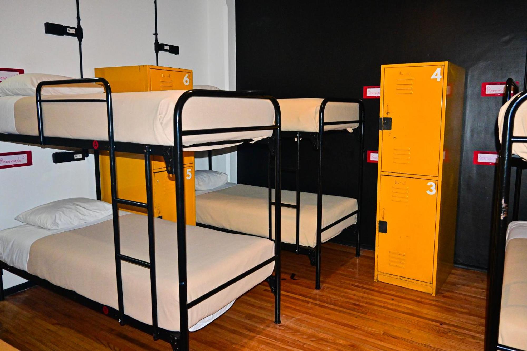 Mundo Joven Catedral Hostal *