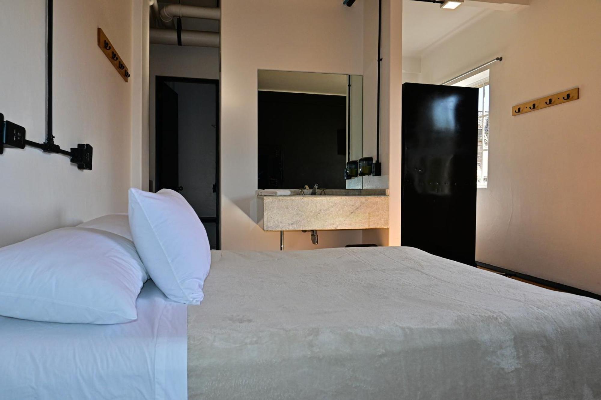 Mundo Joven Catedral Hostal *