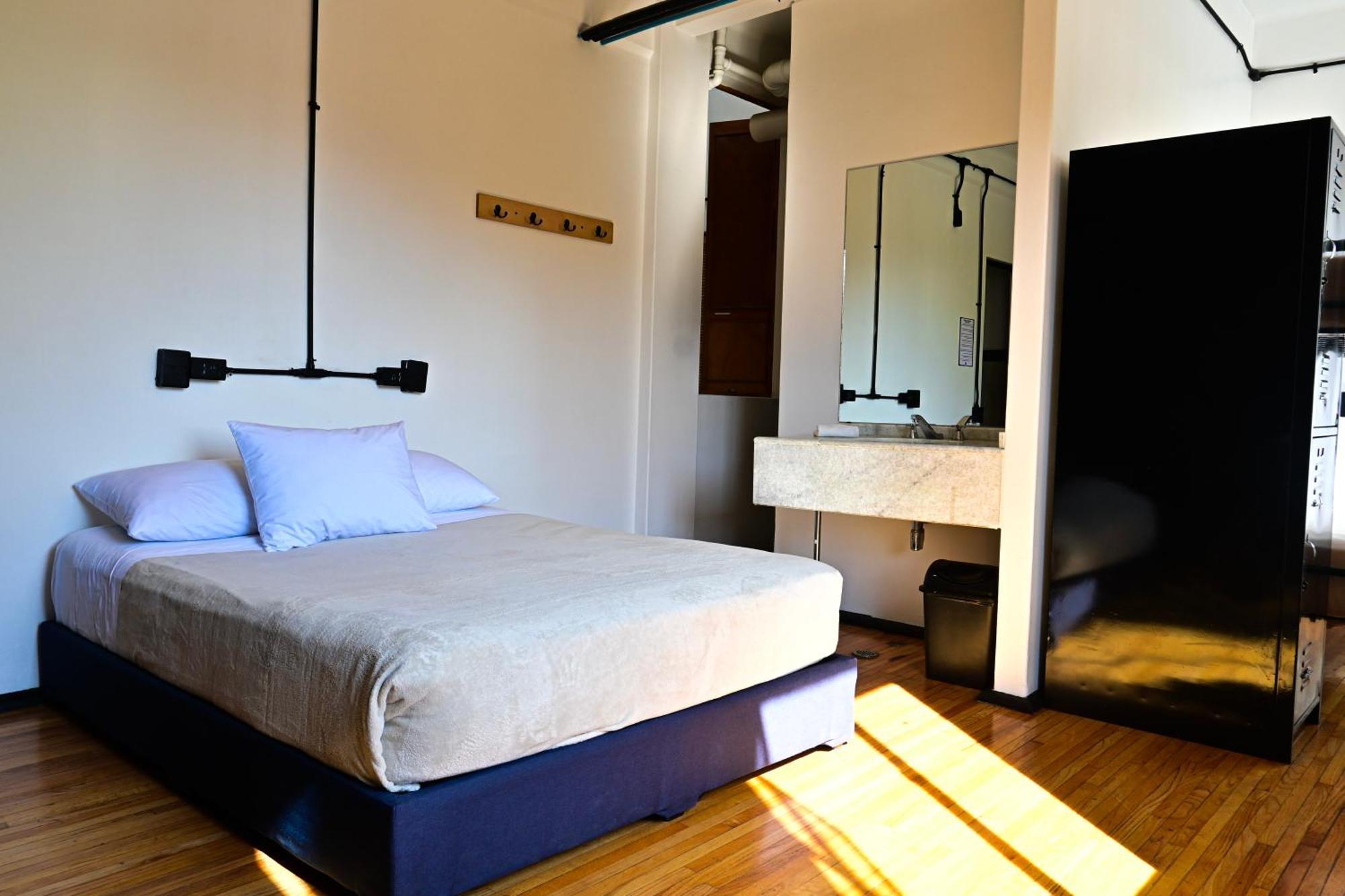 Hostal Mundo Joven Catedral México DF