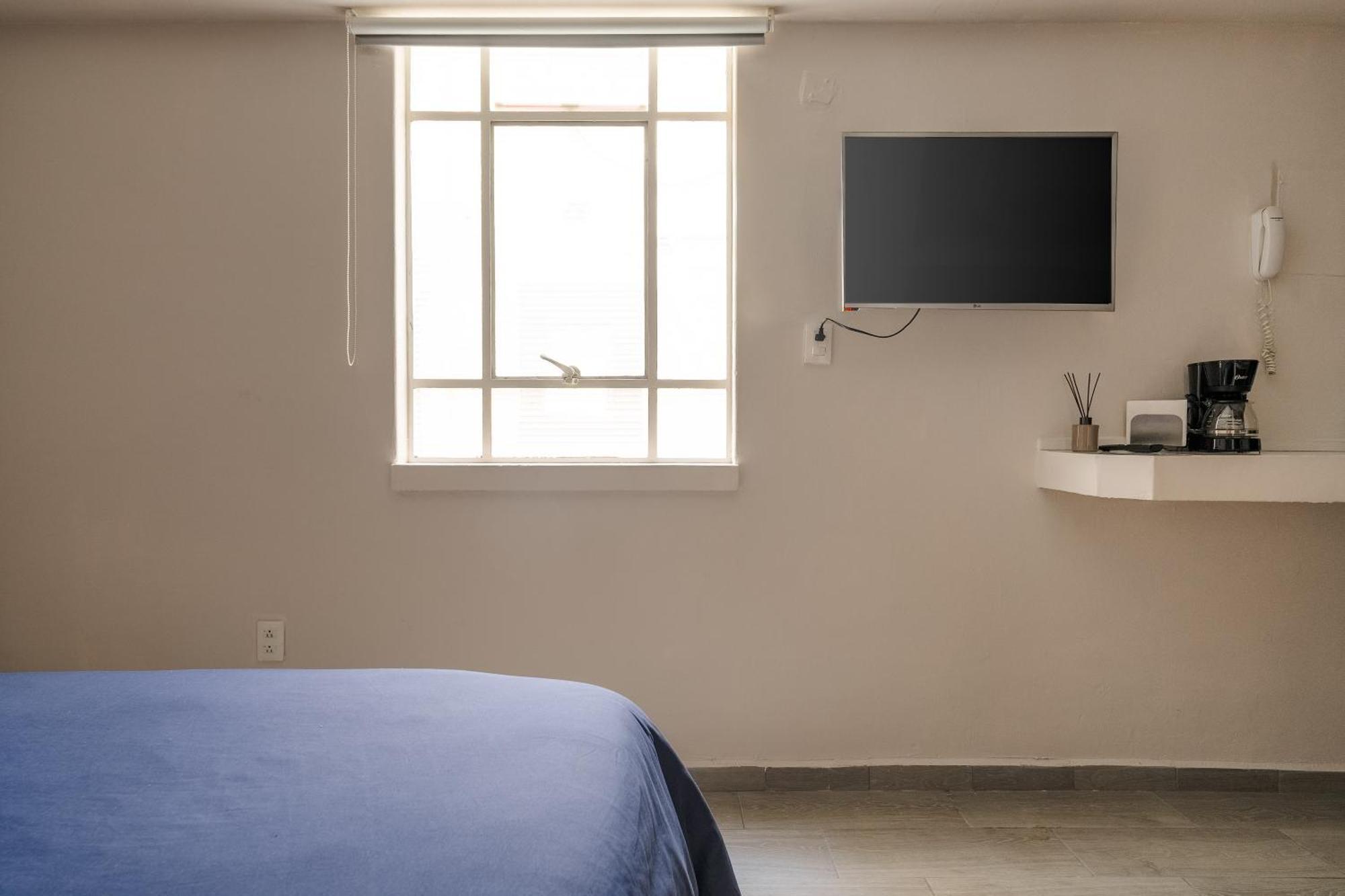 Affordable Little Private Room, Polanco :) Apartamento México DF