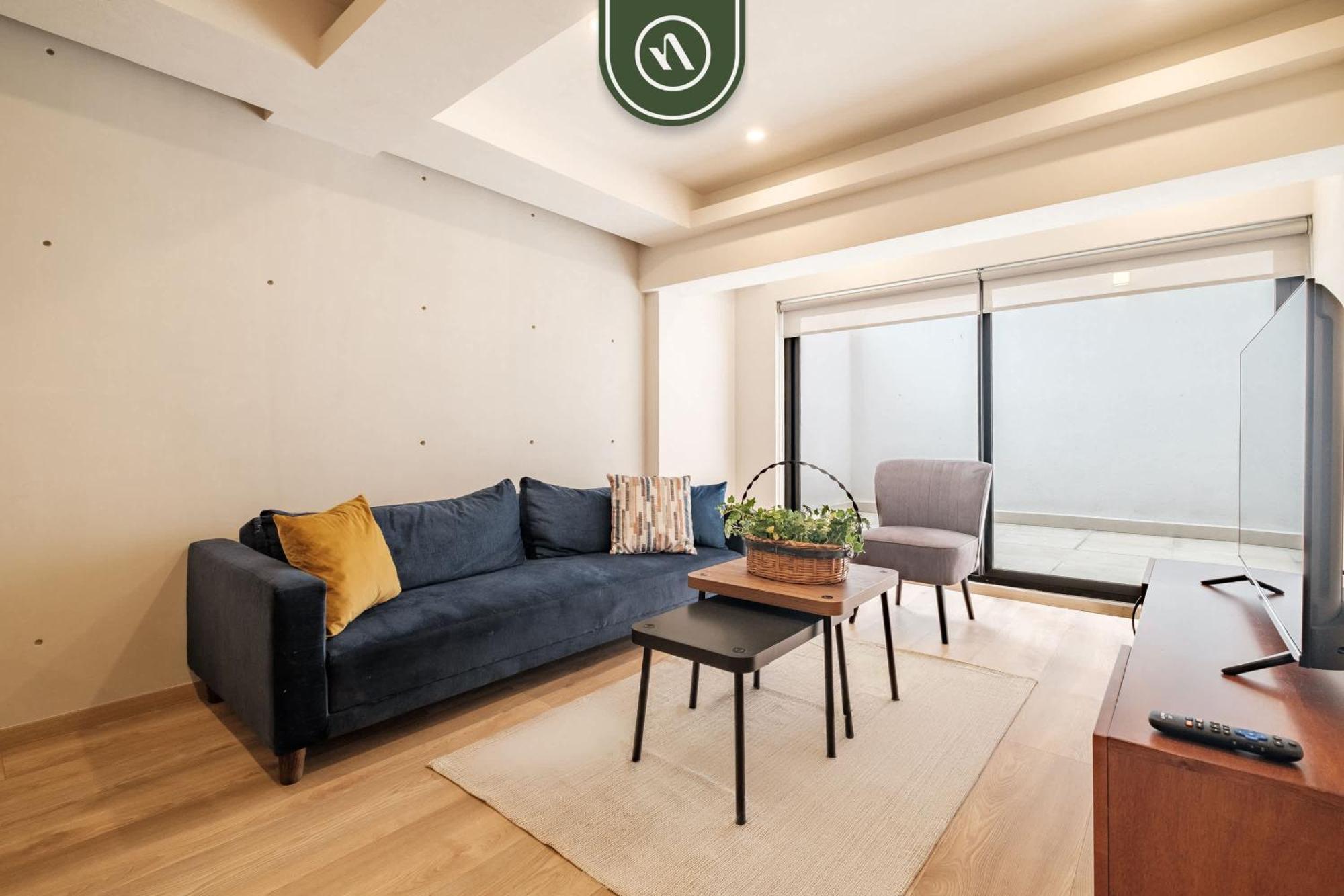 Apartment Amazing 2 Bedroom With Private Patio In Reforma Mexico City