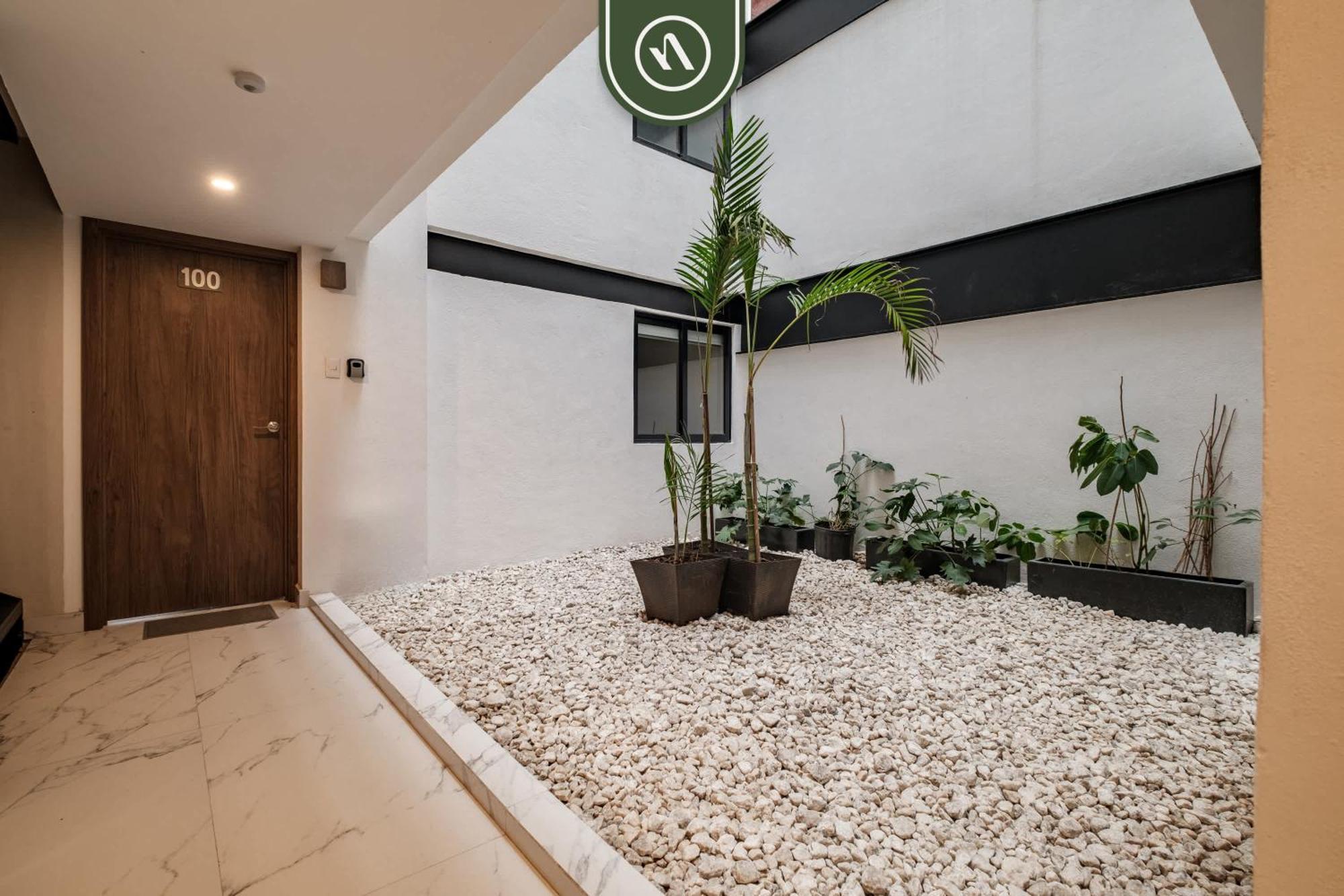 Amazing 2 Bedroom With Private Patio In Reforma * Mexico City
