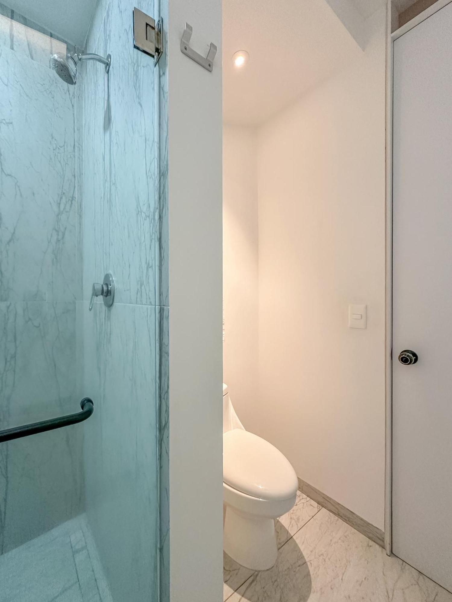 Stylish Quiet Studio, Smart Tv, Six Flags 1k Hotel Cidade do México