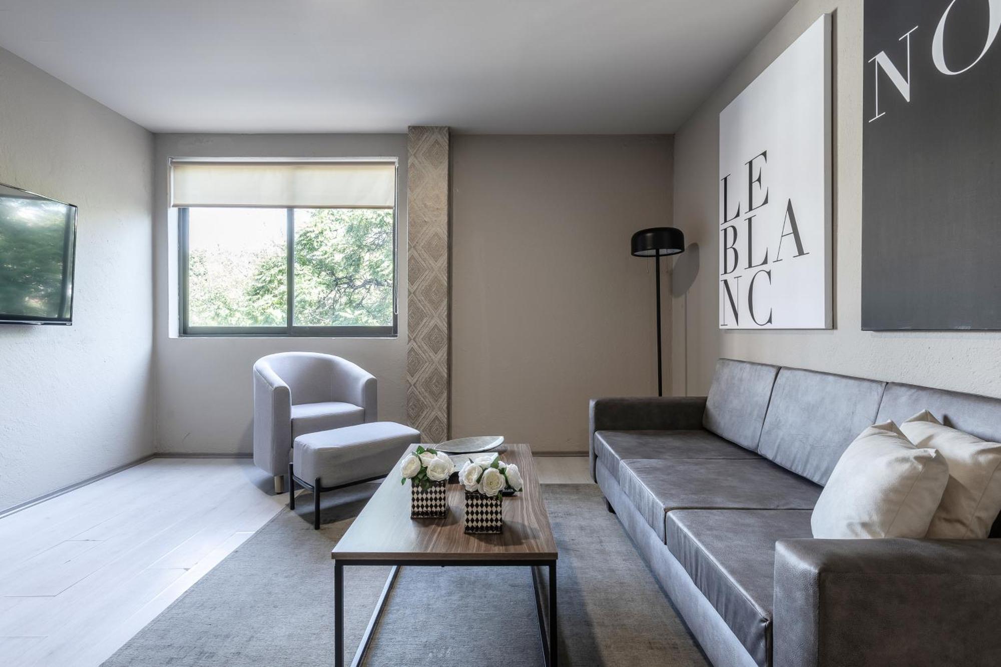 Bright & Stylish In Roma Condesa Sleeps 7 *