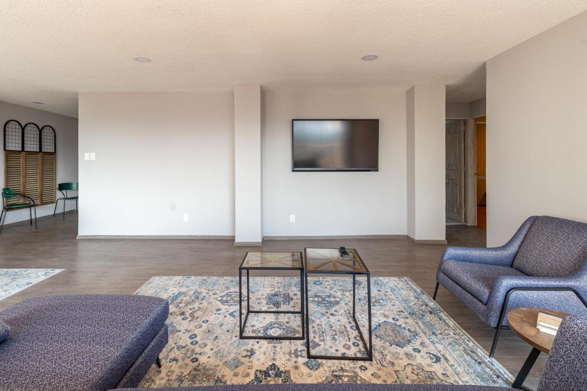 Luxurious 5 Bedroom Penthouse In Polanco