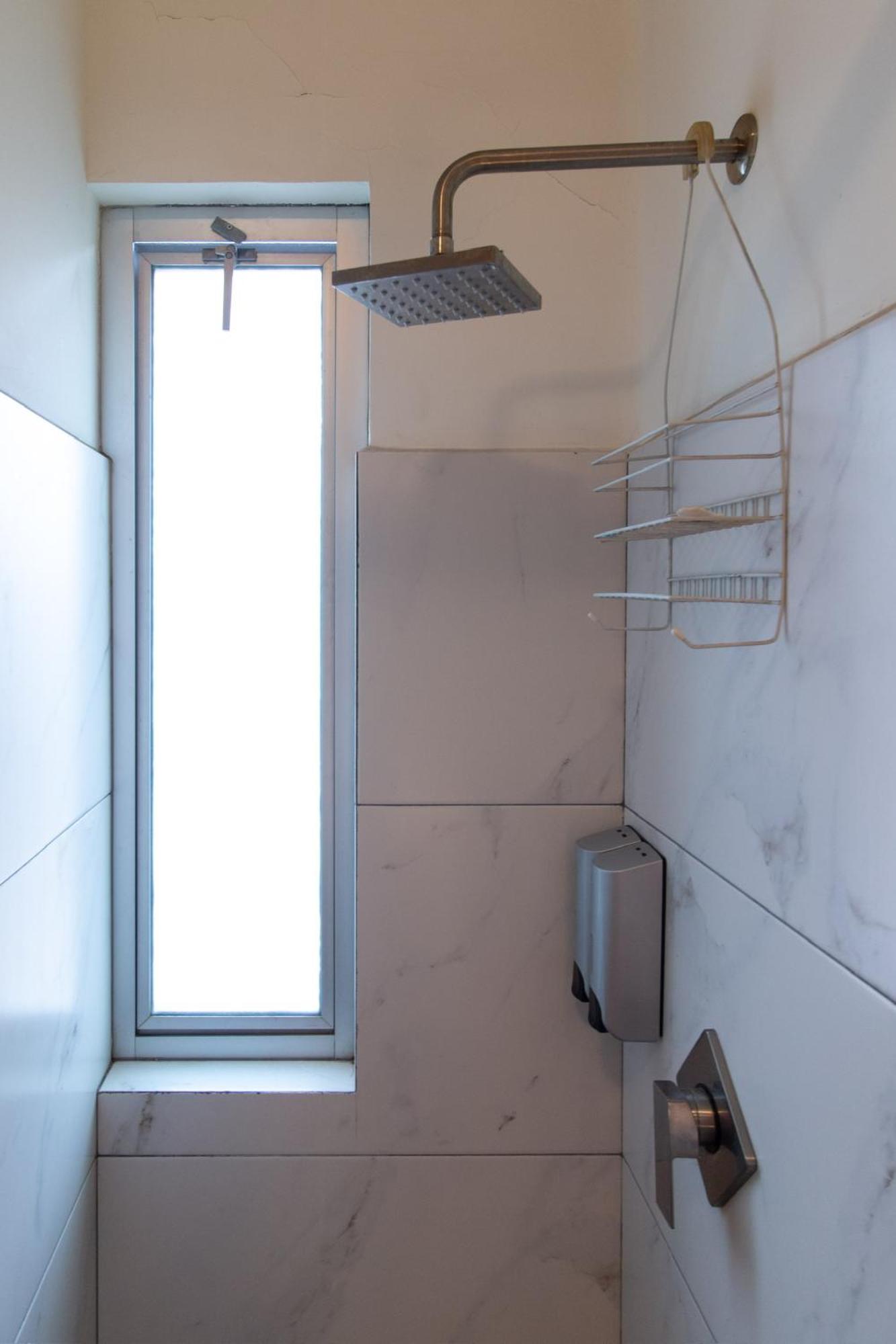 Habitación en casa particular Departamento Remodelado Y Compartido En Roma Sur, Cerca Centro Medico *