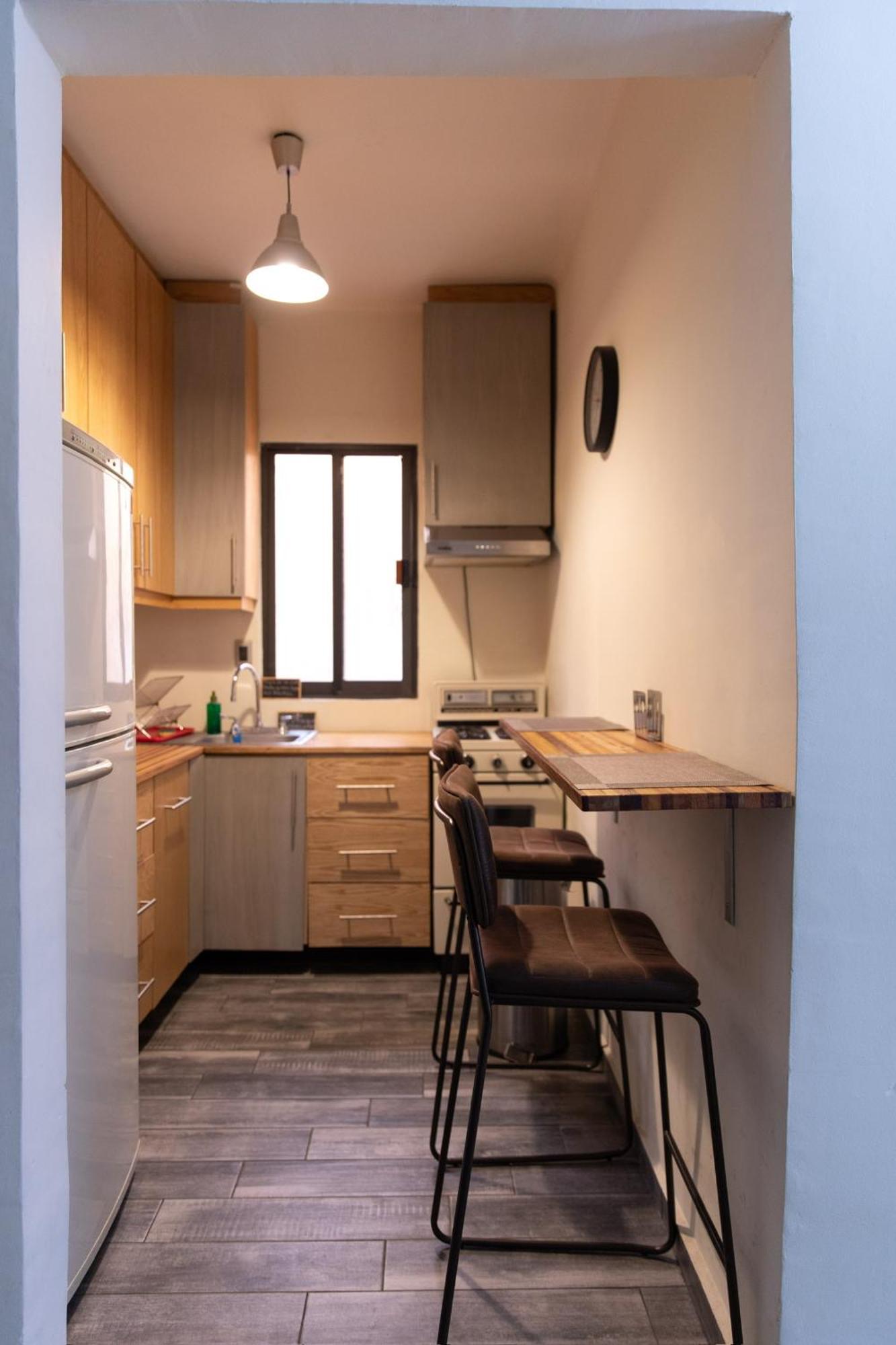 Habitación en casa particular Departamento Remodelado Y Compartido En Roma Sur, Cerca Centro Medico *