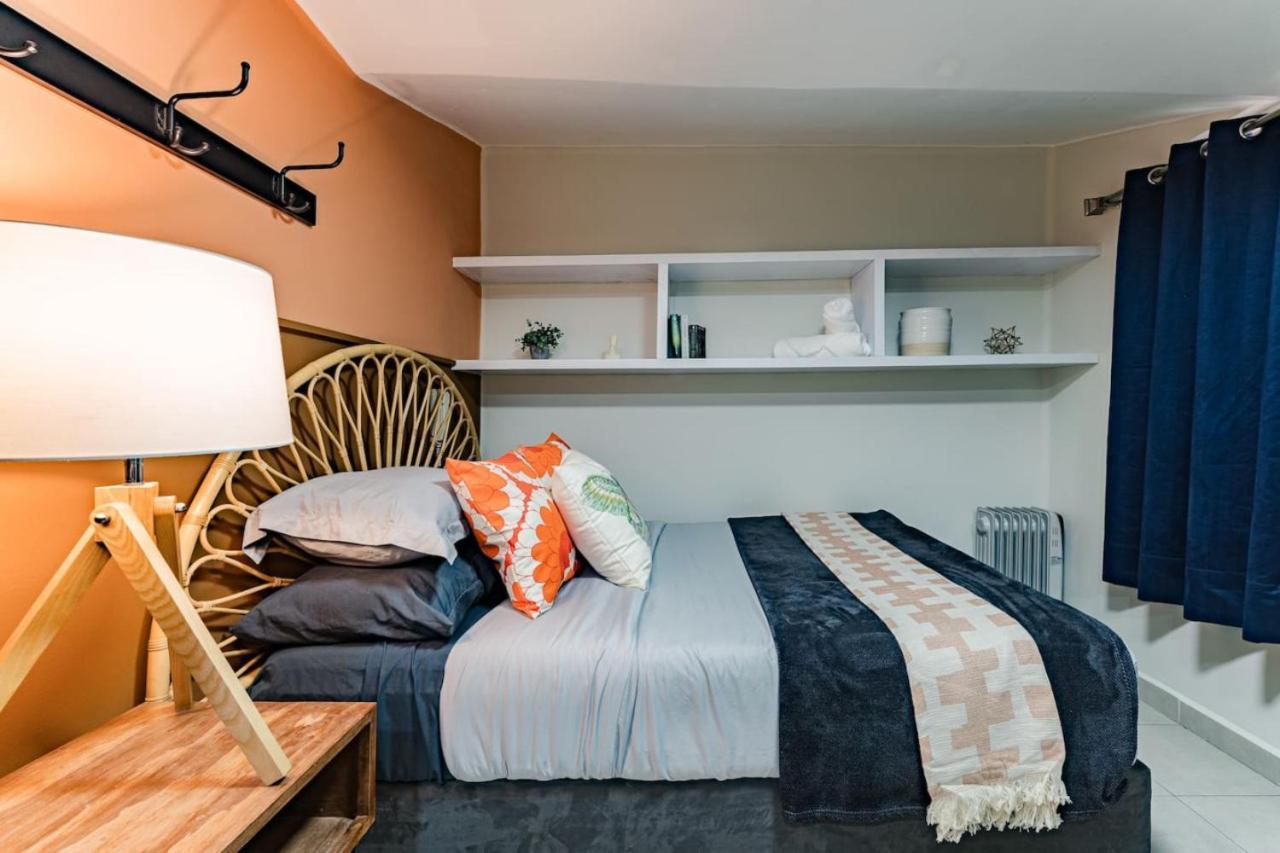 Сasa de vacaciones Stylish Getaway With Patio, Near Attractions *