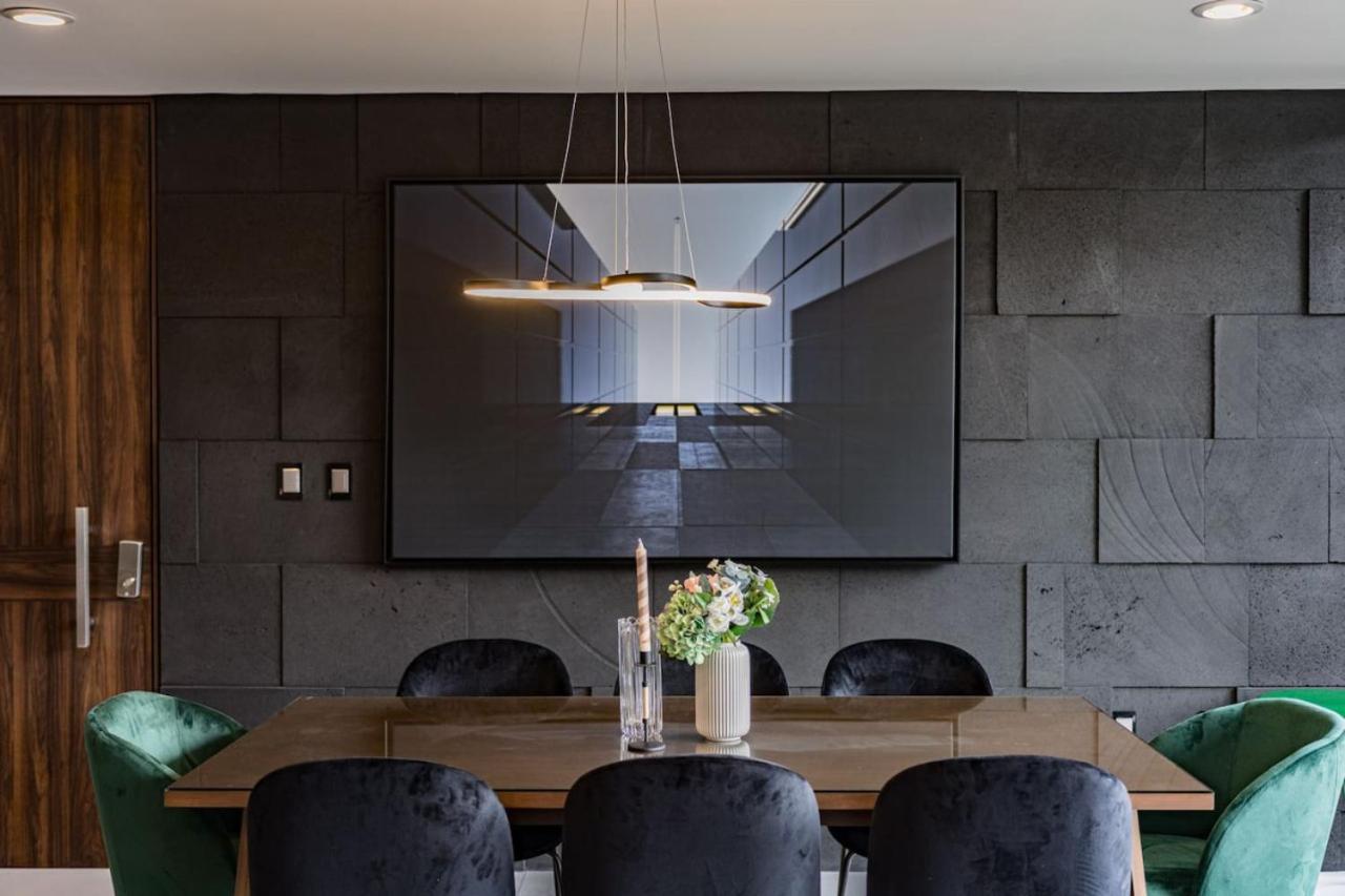 Two Luxurious With Private Balconies Apartamento *