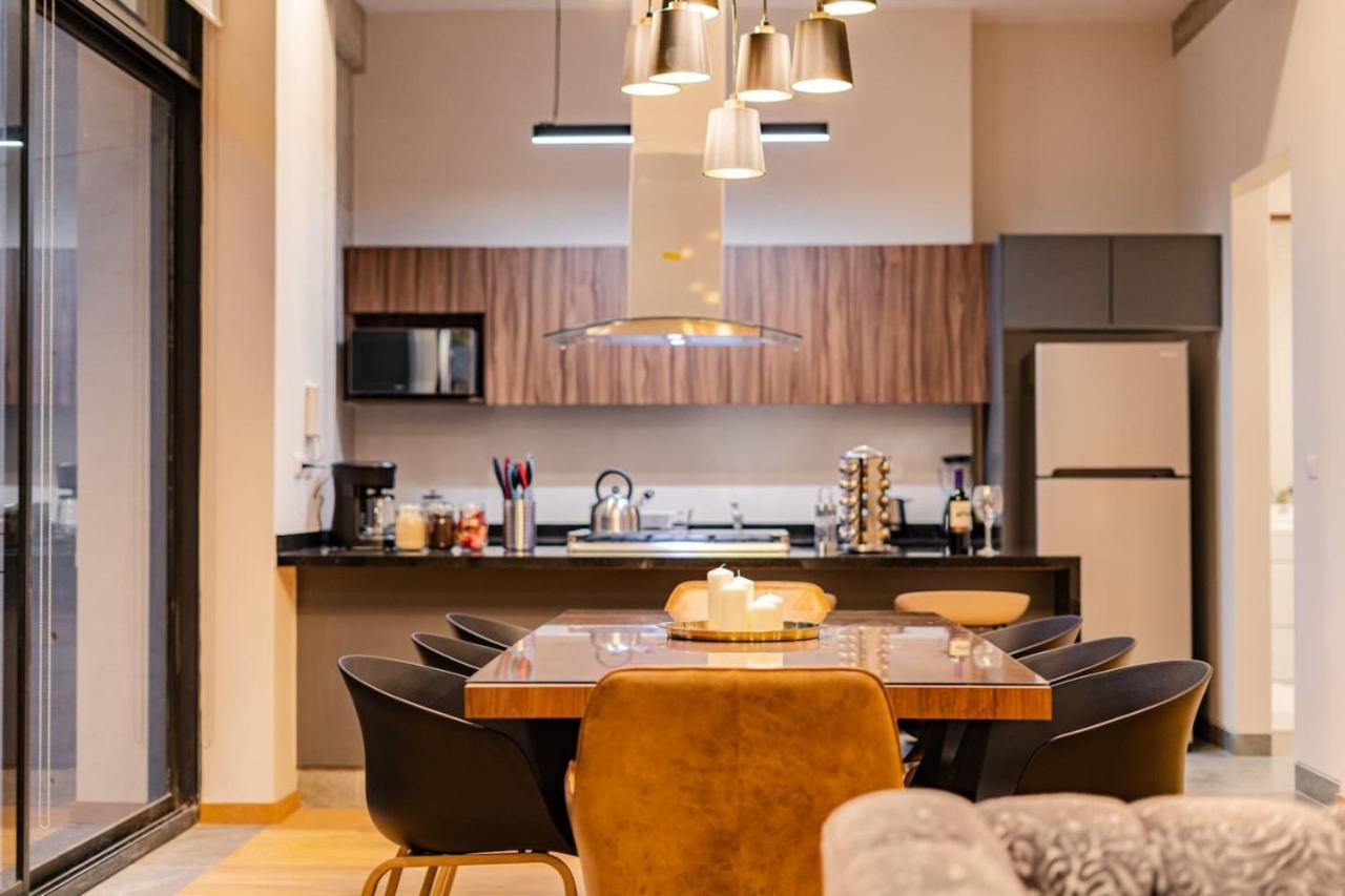 Modern Art Filled With Large Living Space And Views * México DF
