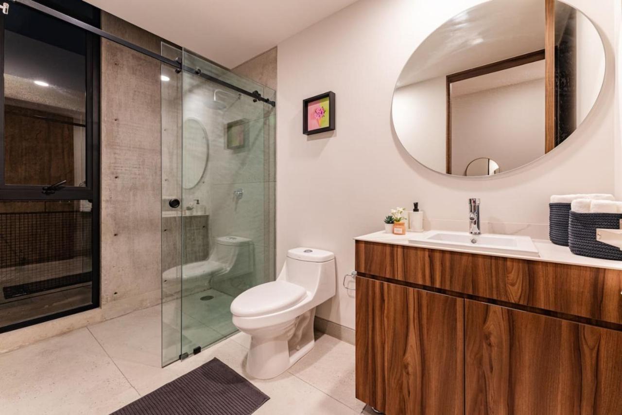 Two One Group Living Apartamento