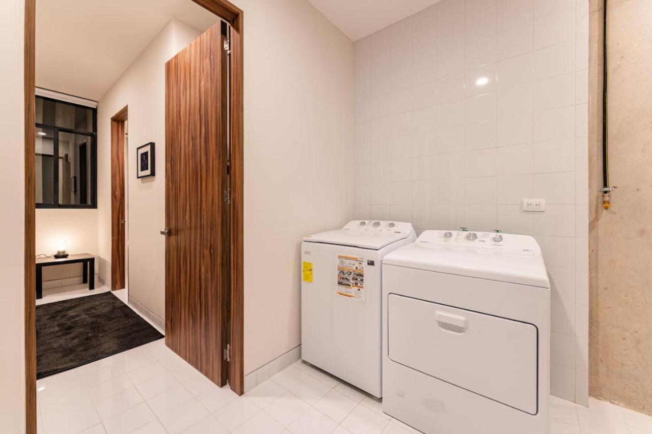 Apartamento Two One Group Living *