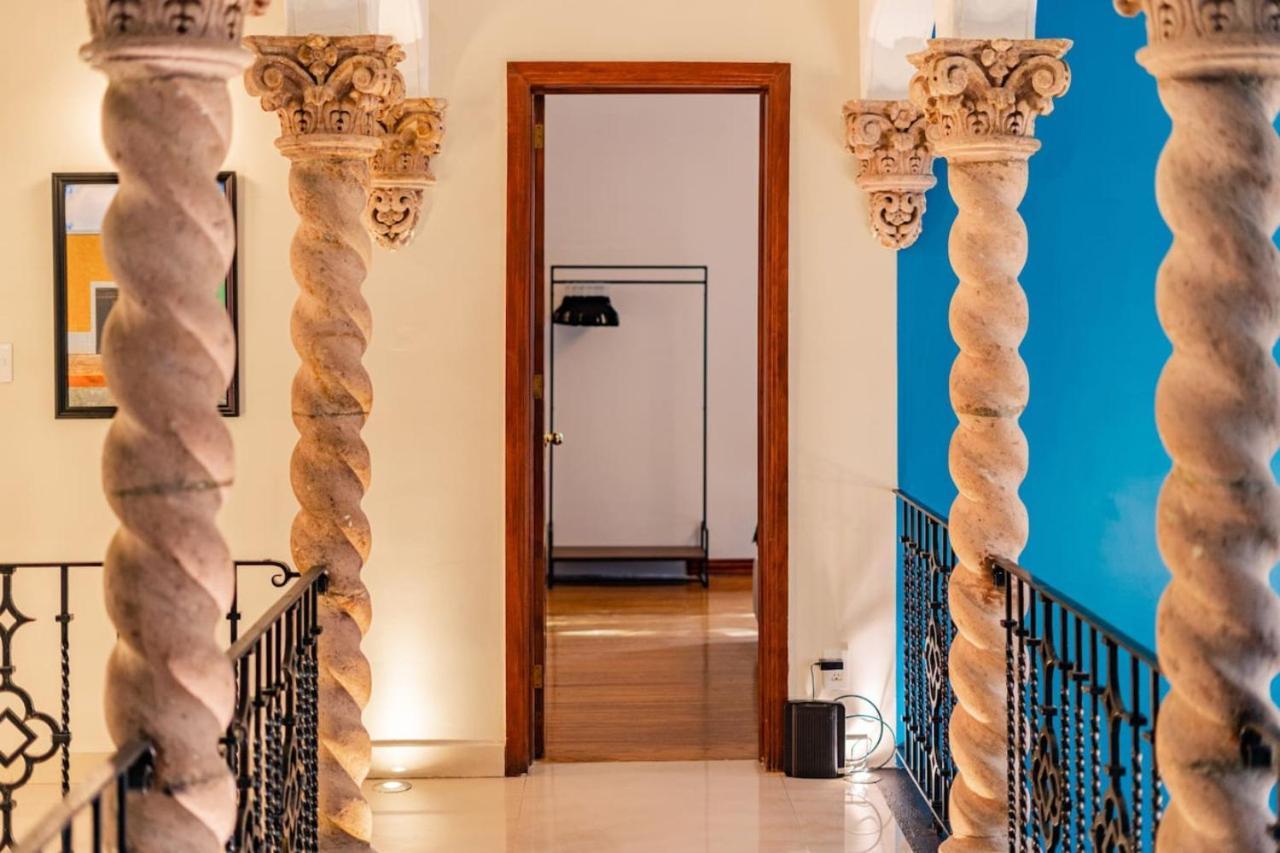 Charm Near Roma Luxurious Mansion For Groups Сasa de vacaciones