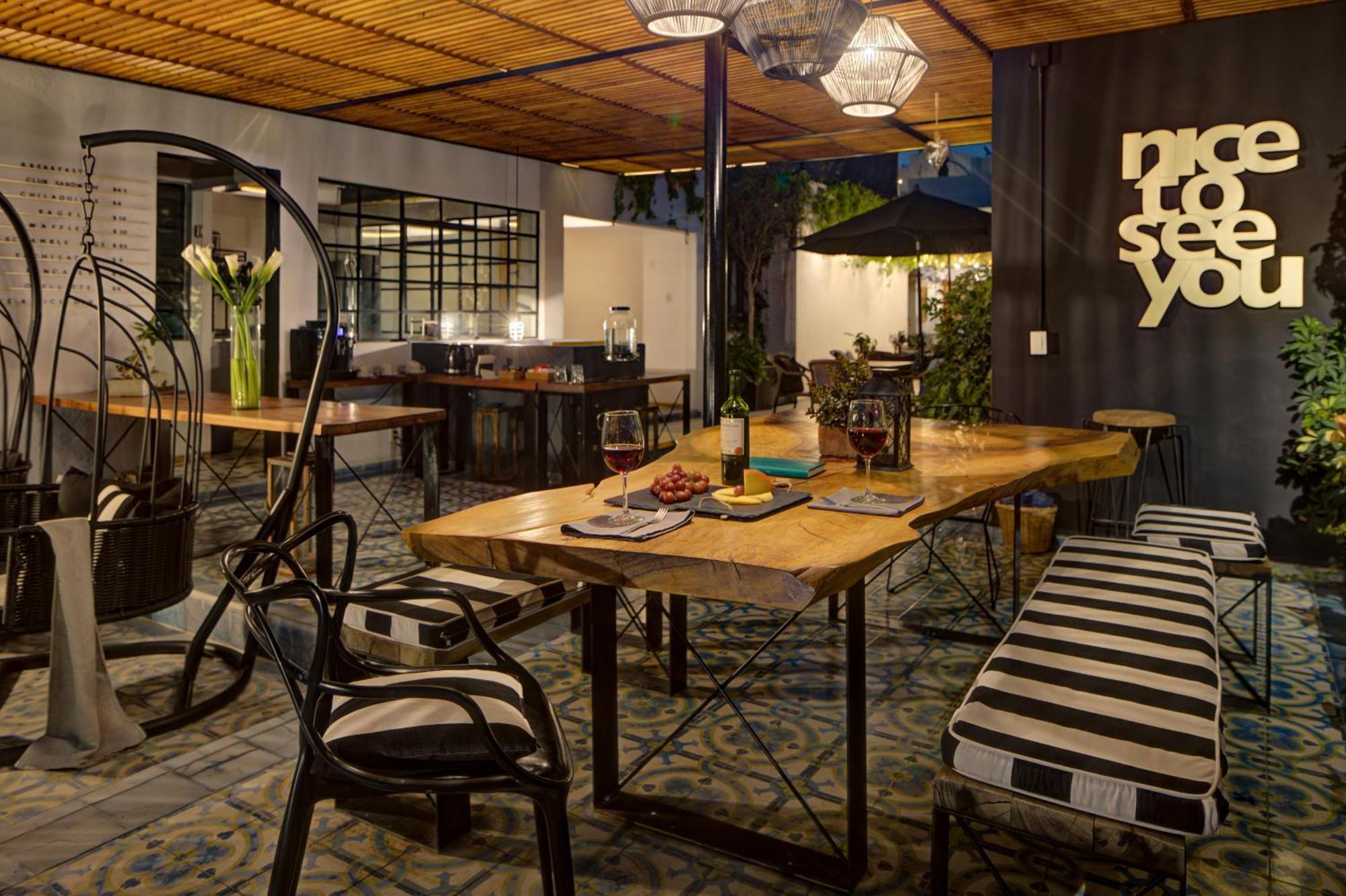 Casa Decu Hotel