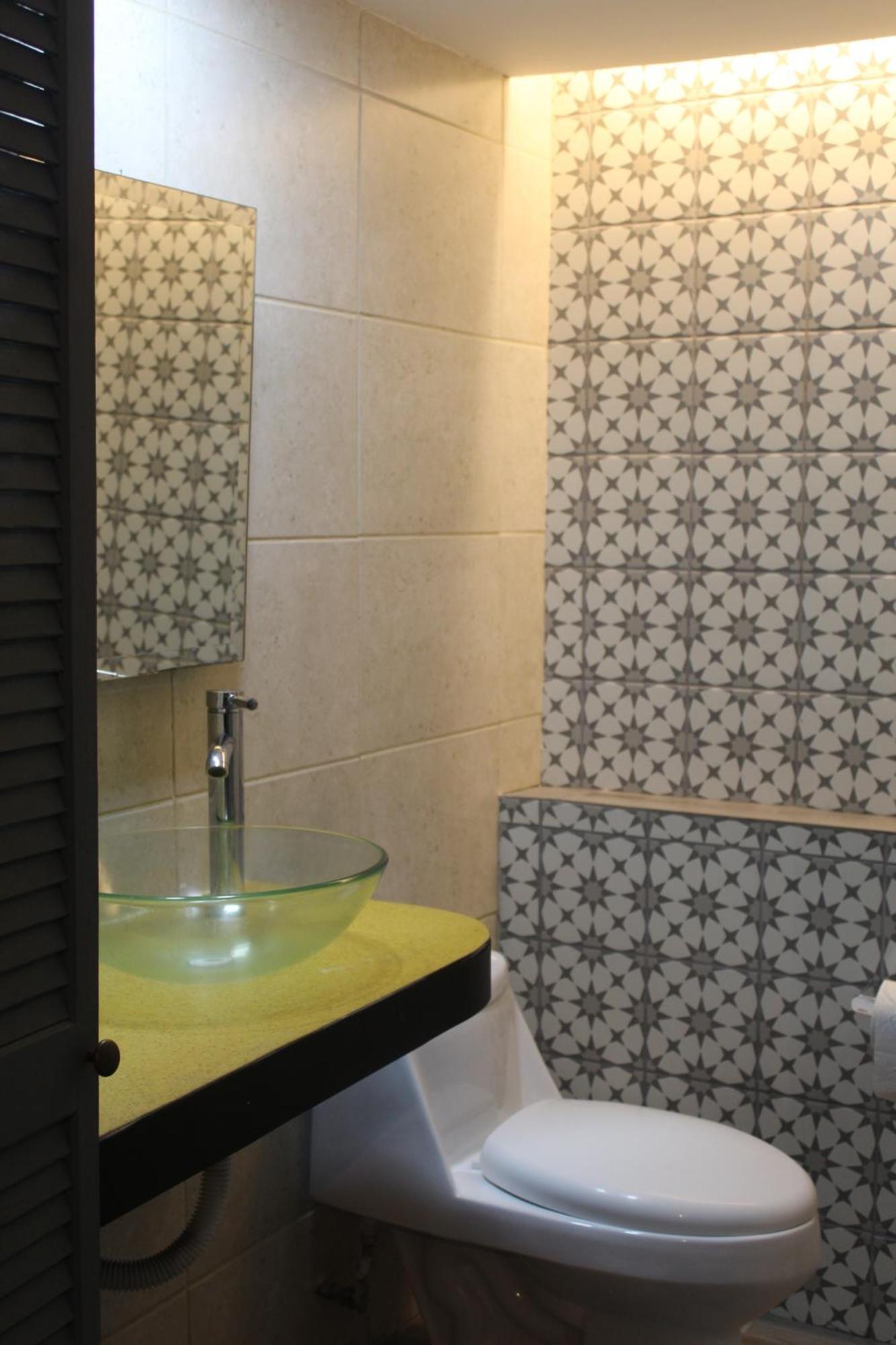 Plaza Allende Hotel 2*