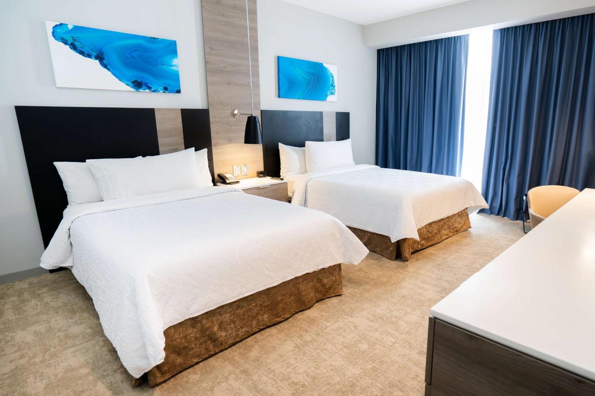 Hilton Garden Santa Fe 3* Mexico City