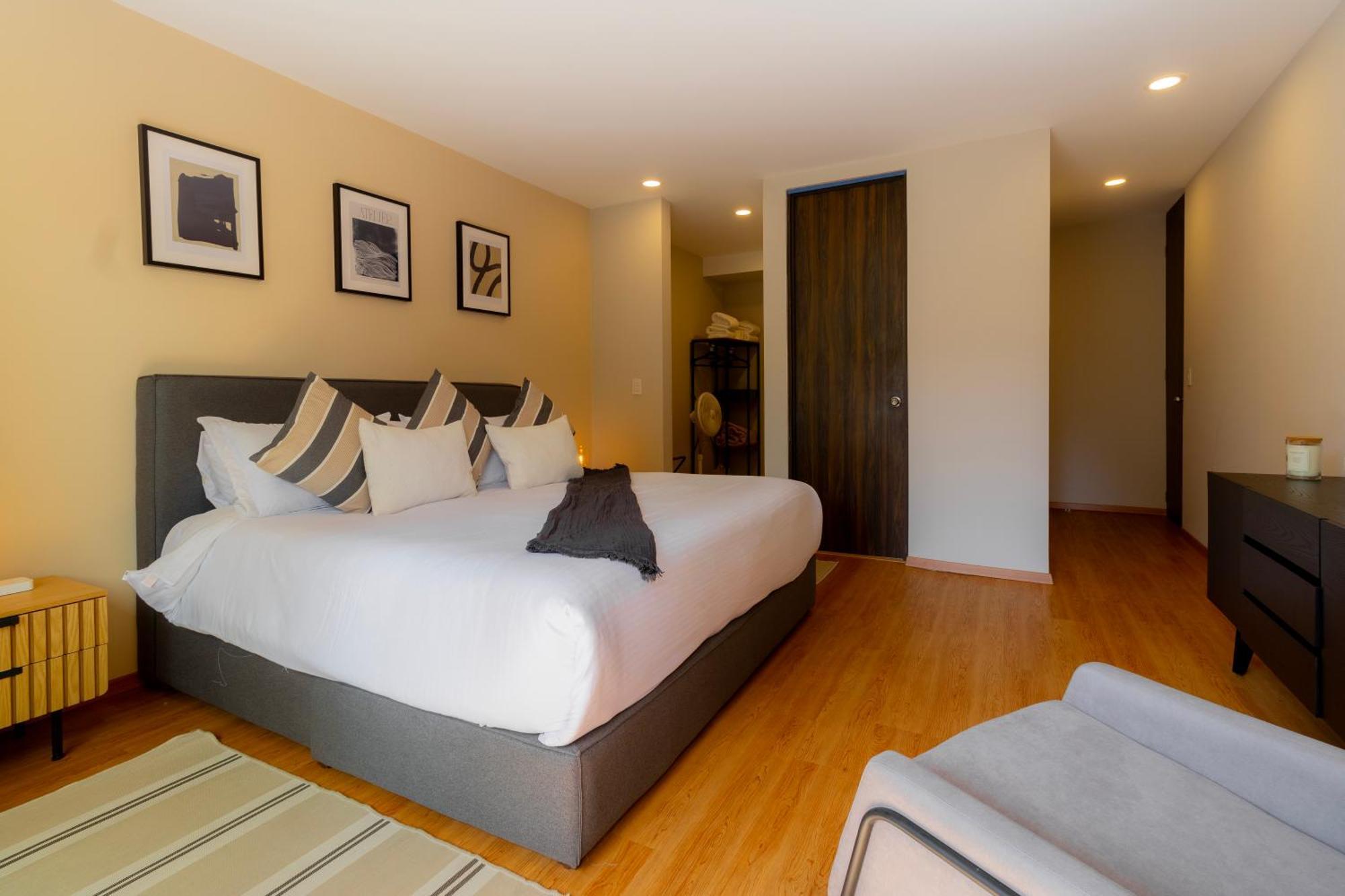 Capitalia Galileo Residences *