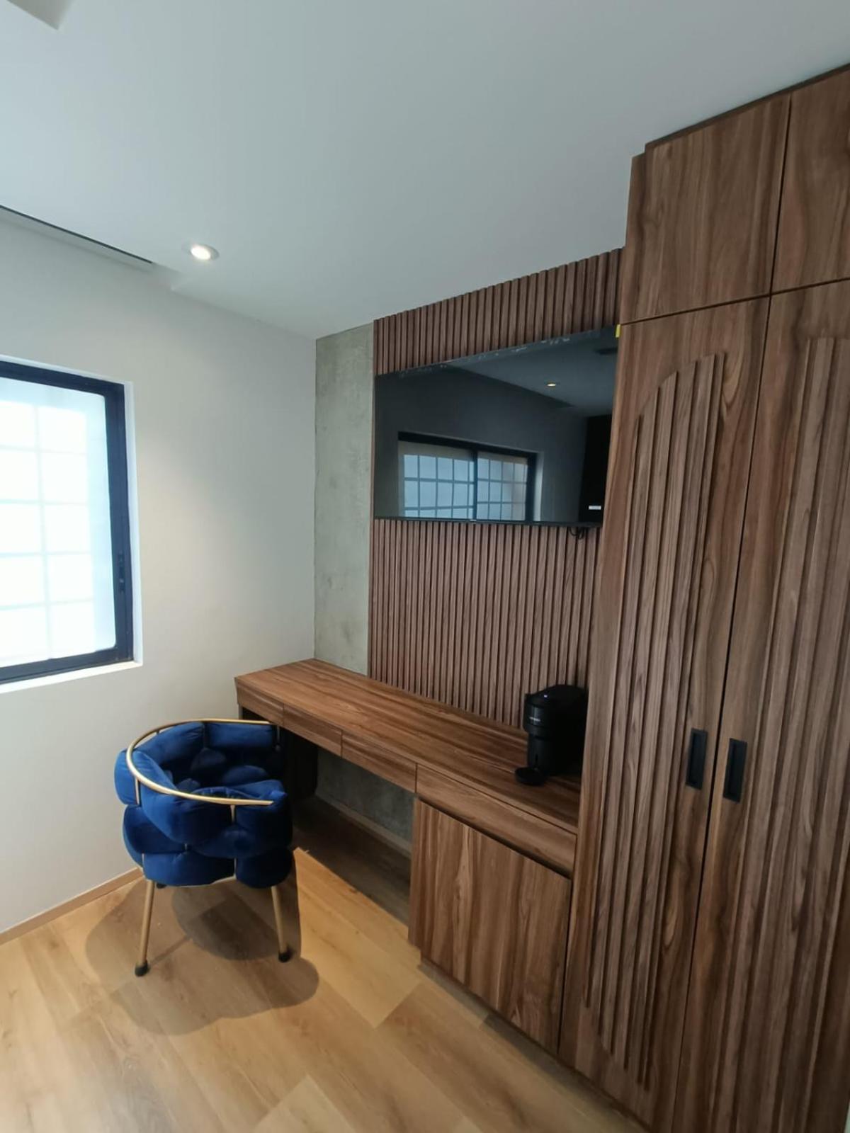 Eugenio Suetes Hotel 4*