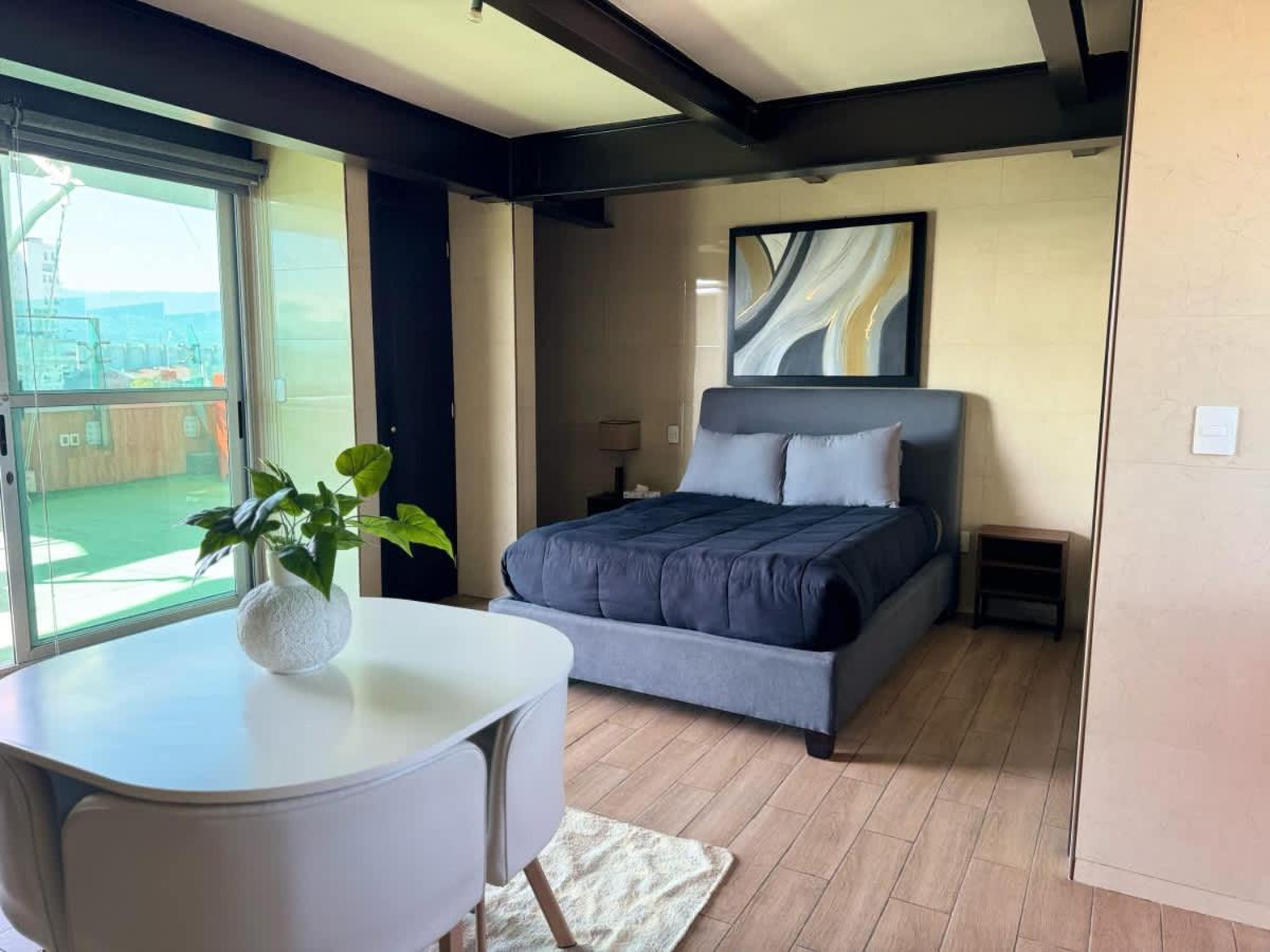 Beautiful And Comfortable Rooftop Сasa de vacaciones