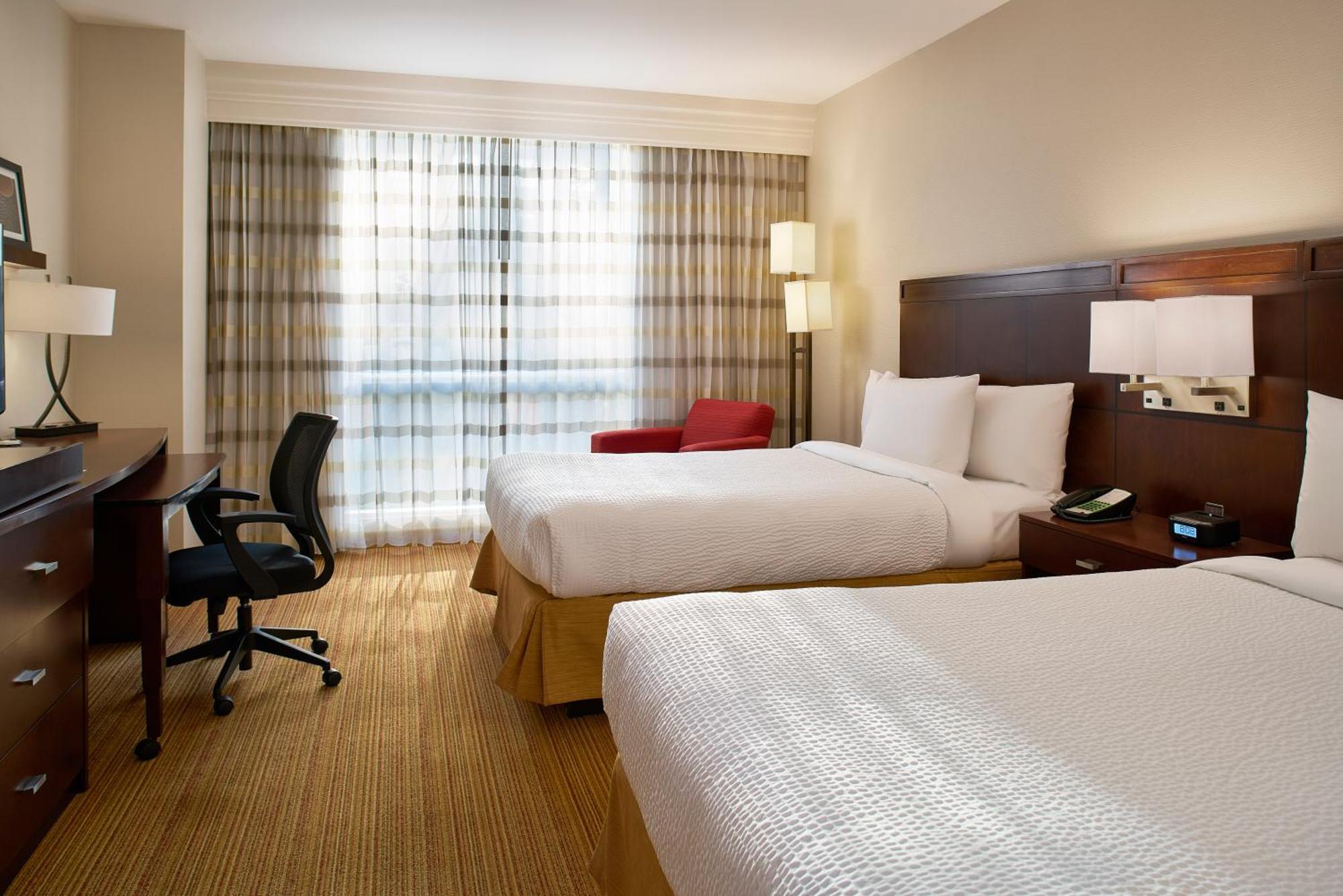 Courtyard By Marriott Airport México DF