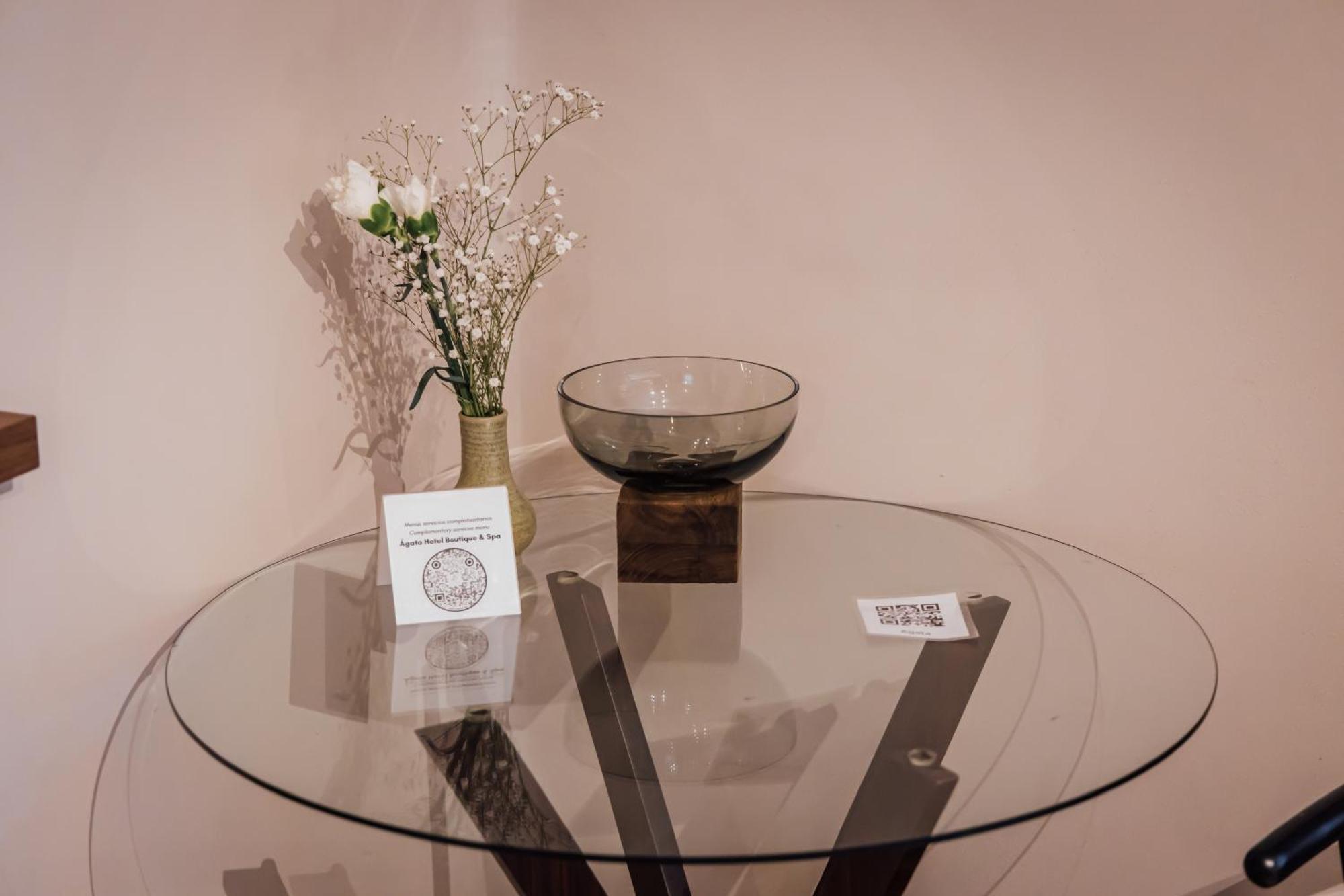 Agata Boutique &