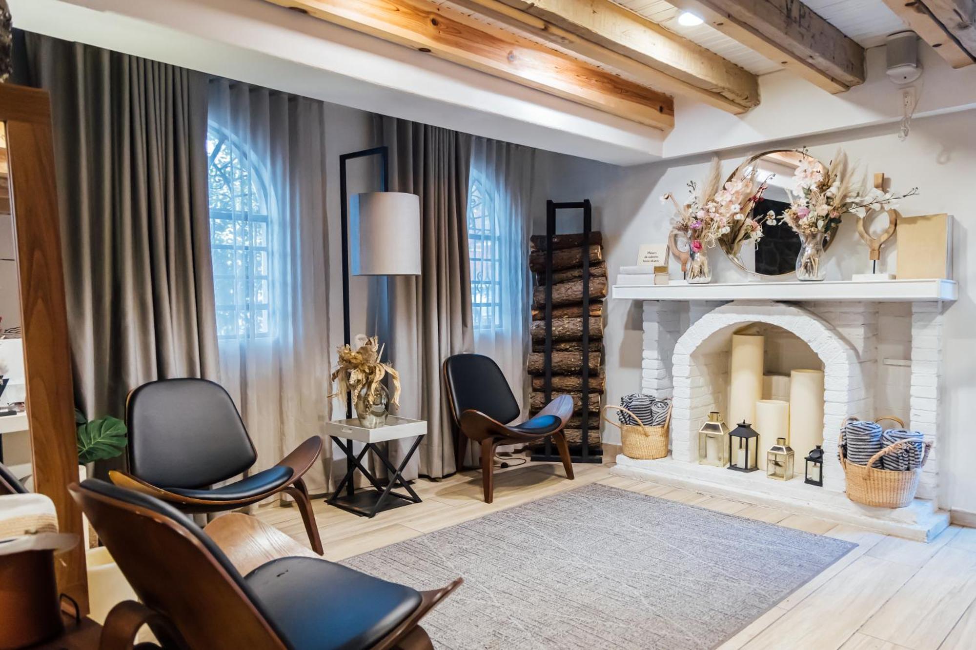 Agata Boutique & 5*