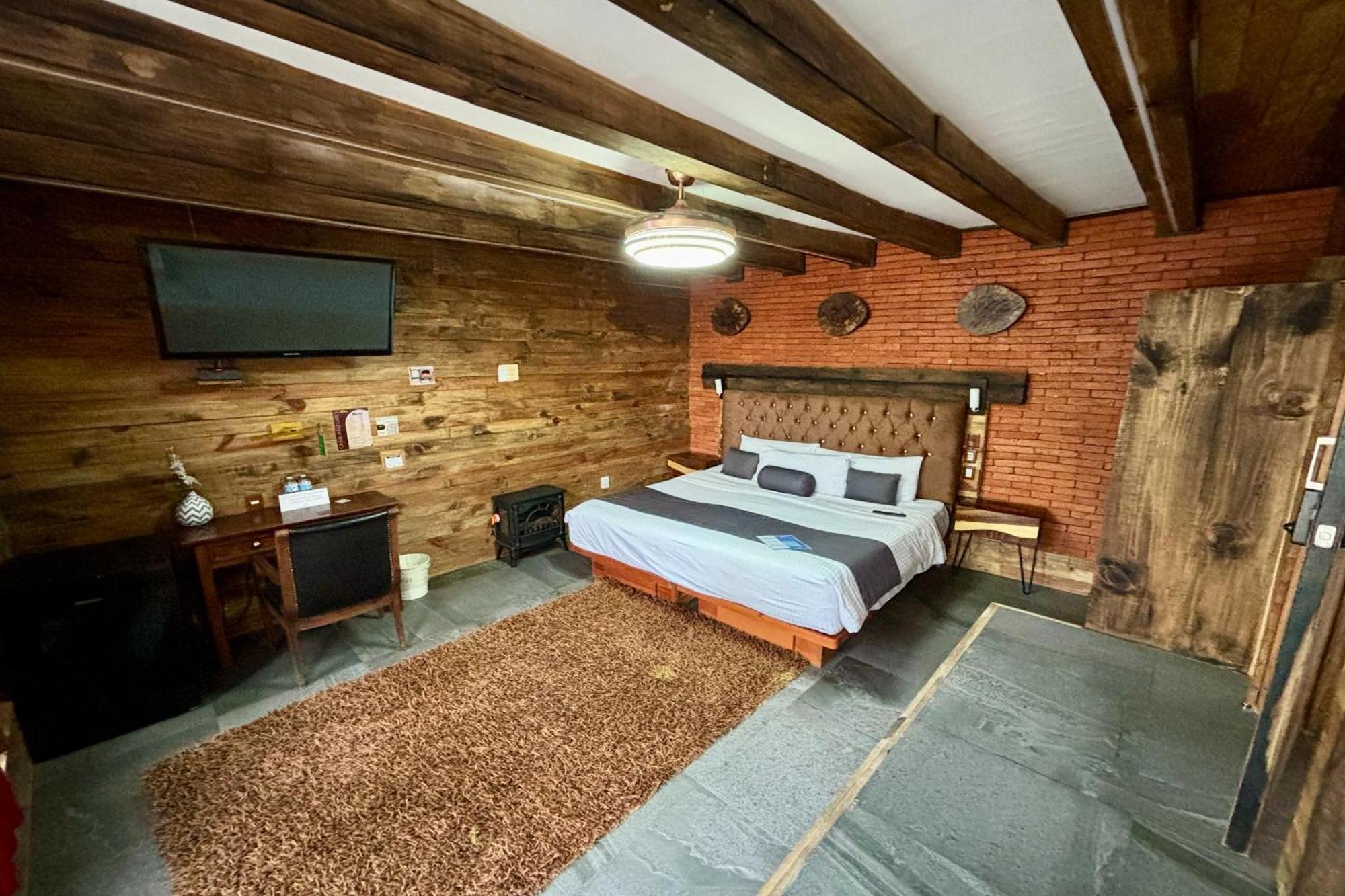 Casa Anzures 4*