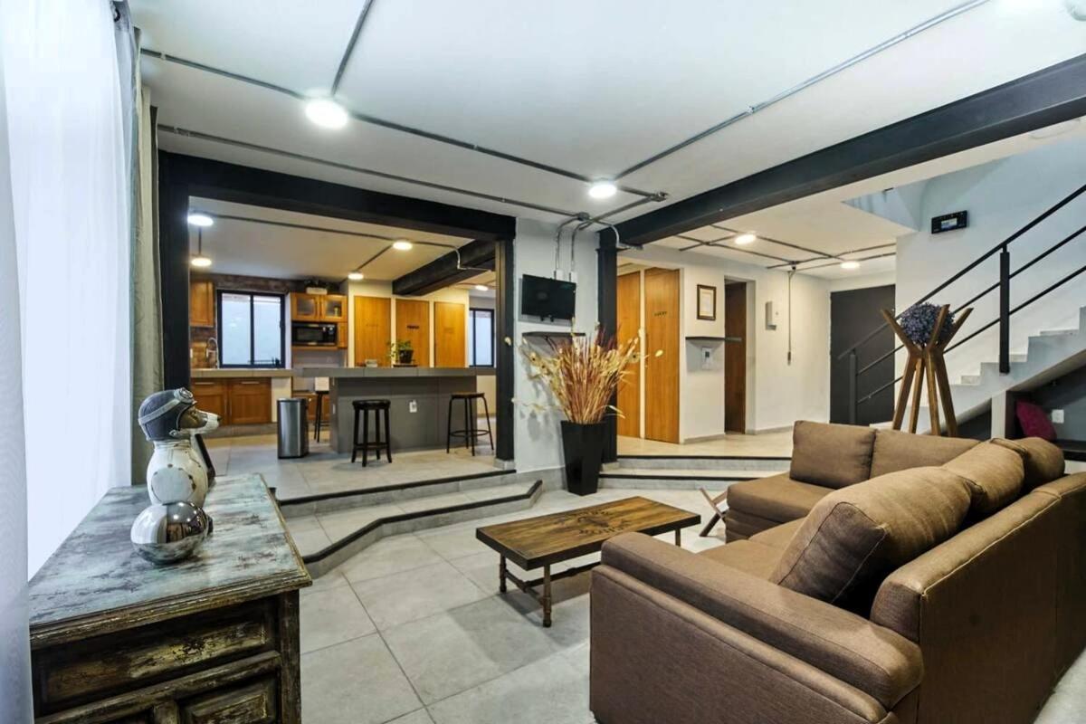 Apartamento C46-r01 At Itesm Cem Families Tourists & Travelers Choice Foreign Students Companies Executives Welcome!!! 10min Izcalli-15min Esmeralda-20min Satelite-25min Aifa