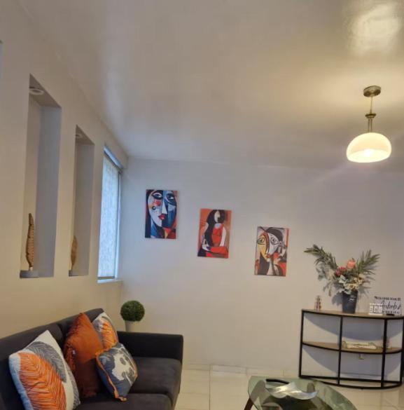 Homestay Acogedora Recamara Matrimonial Con Blackout - A Solo 2 Cuadras Del Wtc! Mexico City