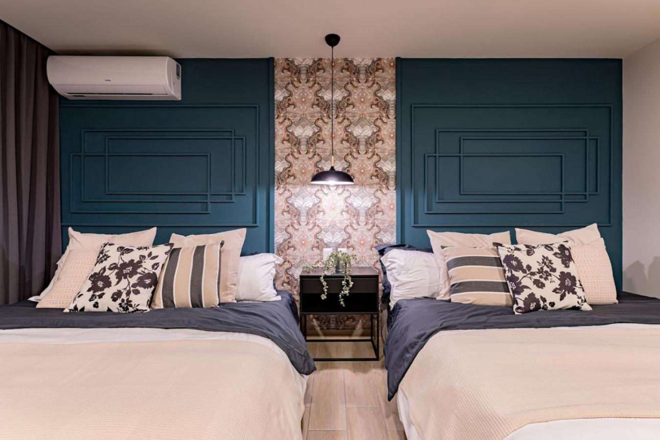 Stylish In La Roma Near Restaurants And Bars Apartment Mexico City