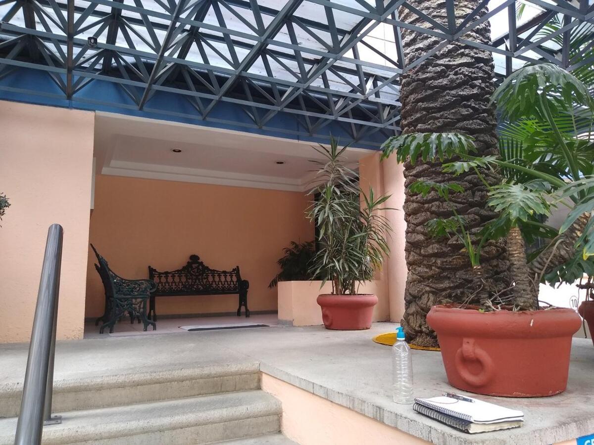 Spacious Located Very Close To Wtc Apartamento *