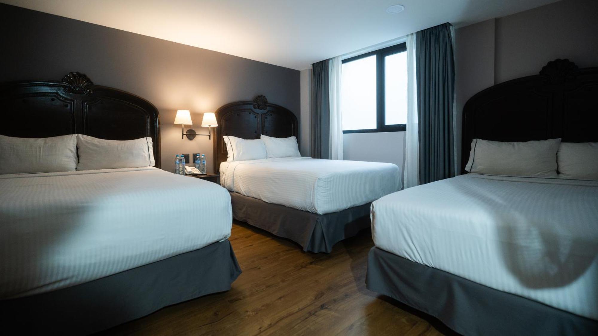 Canada Hotel 4*