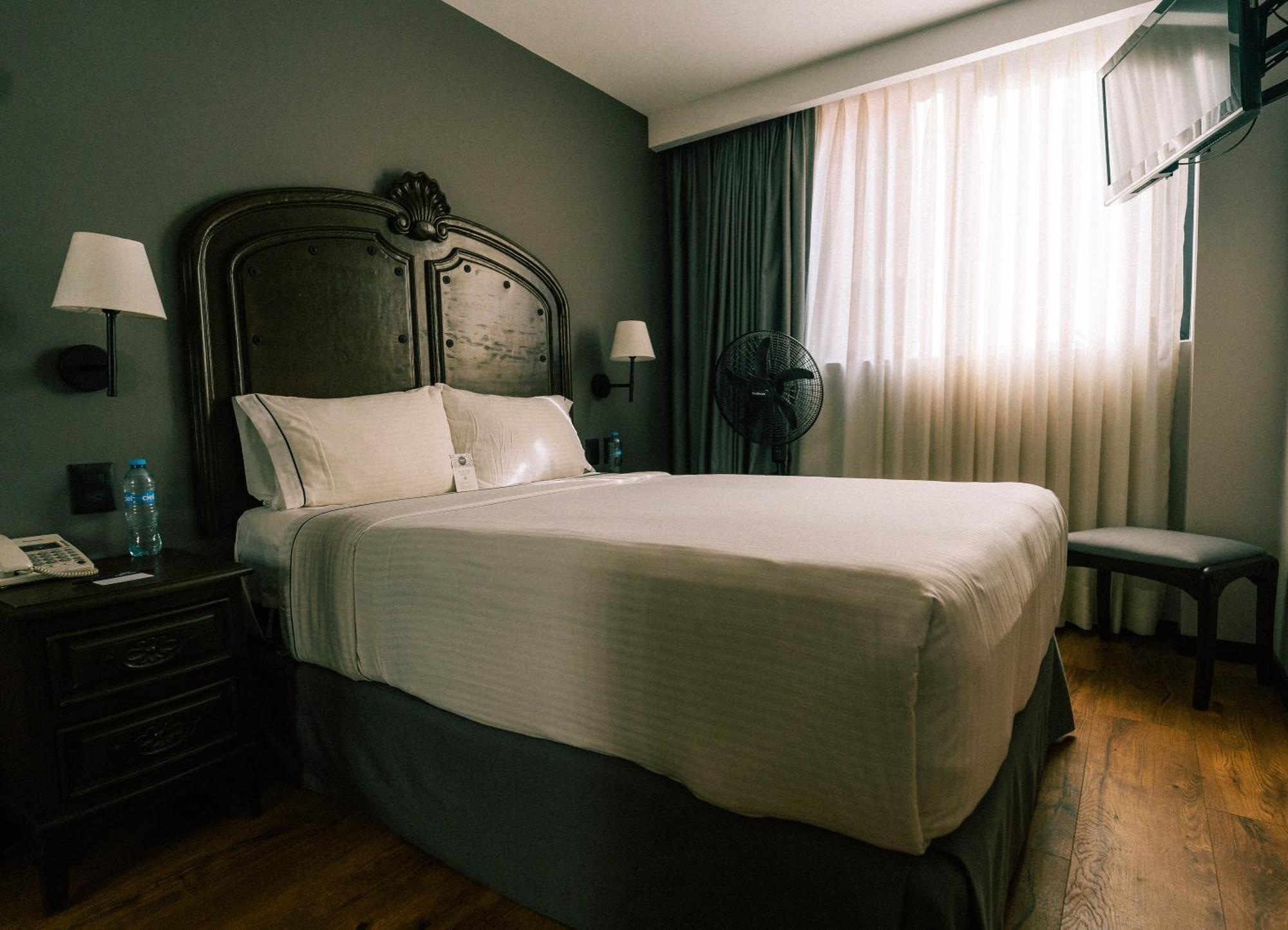 Hotel Canada