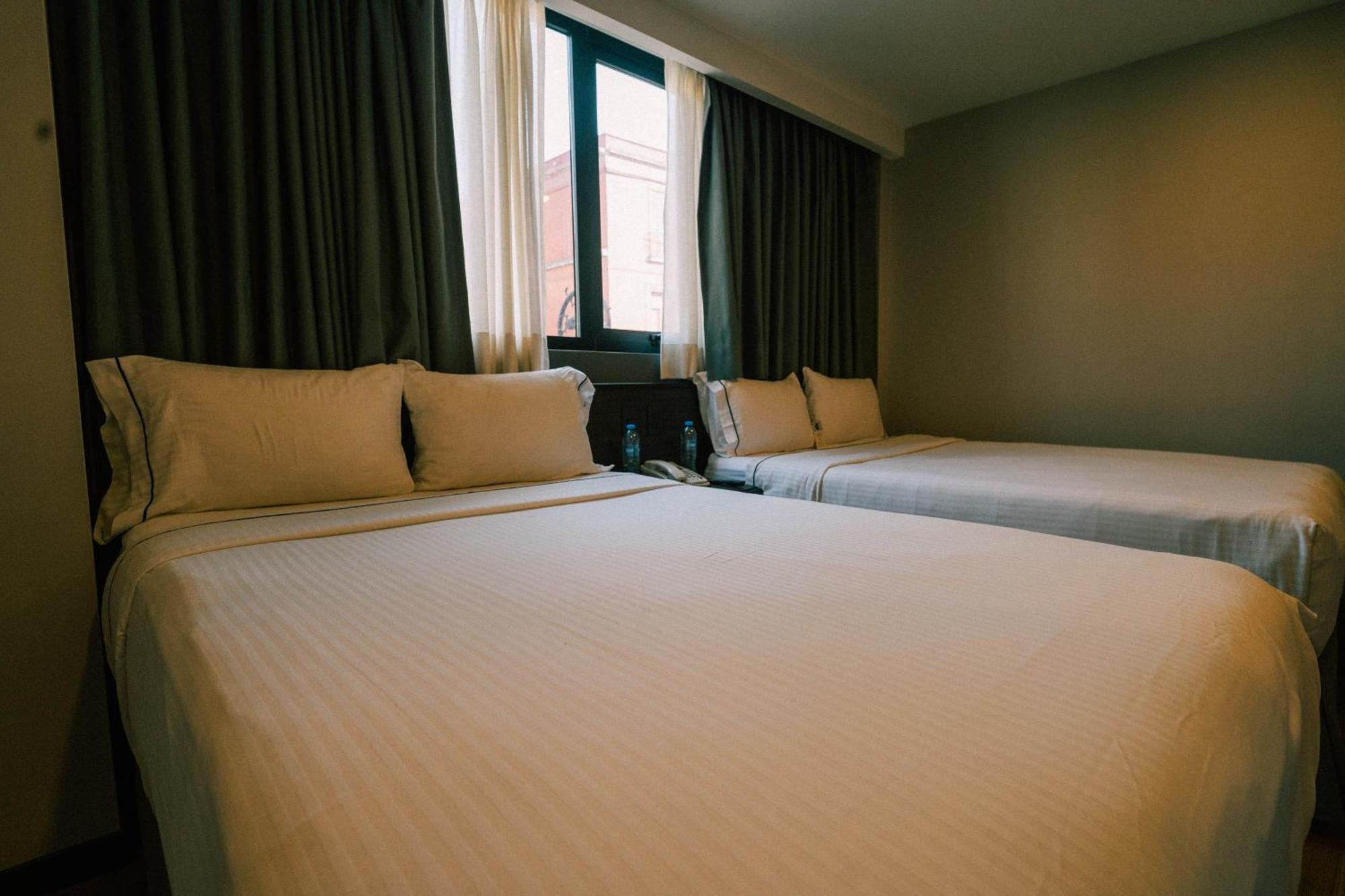 Canada Hotel