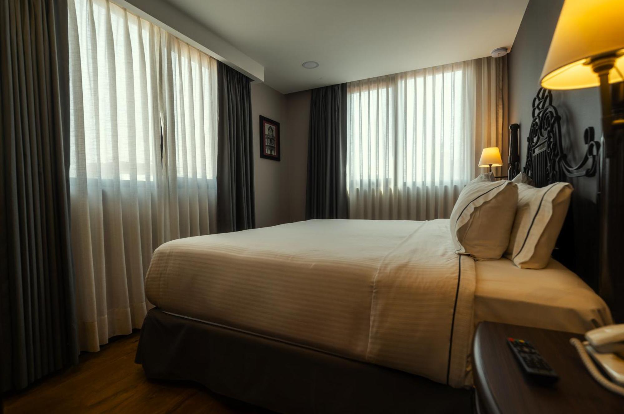 Canada Hotel 4*