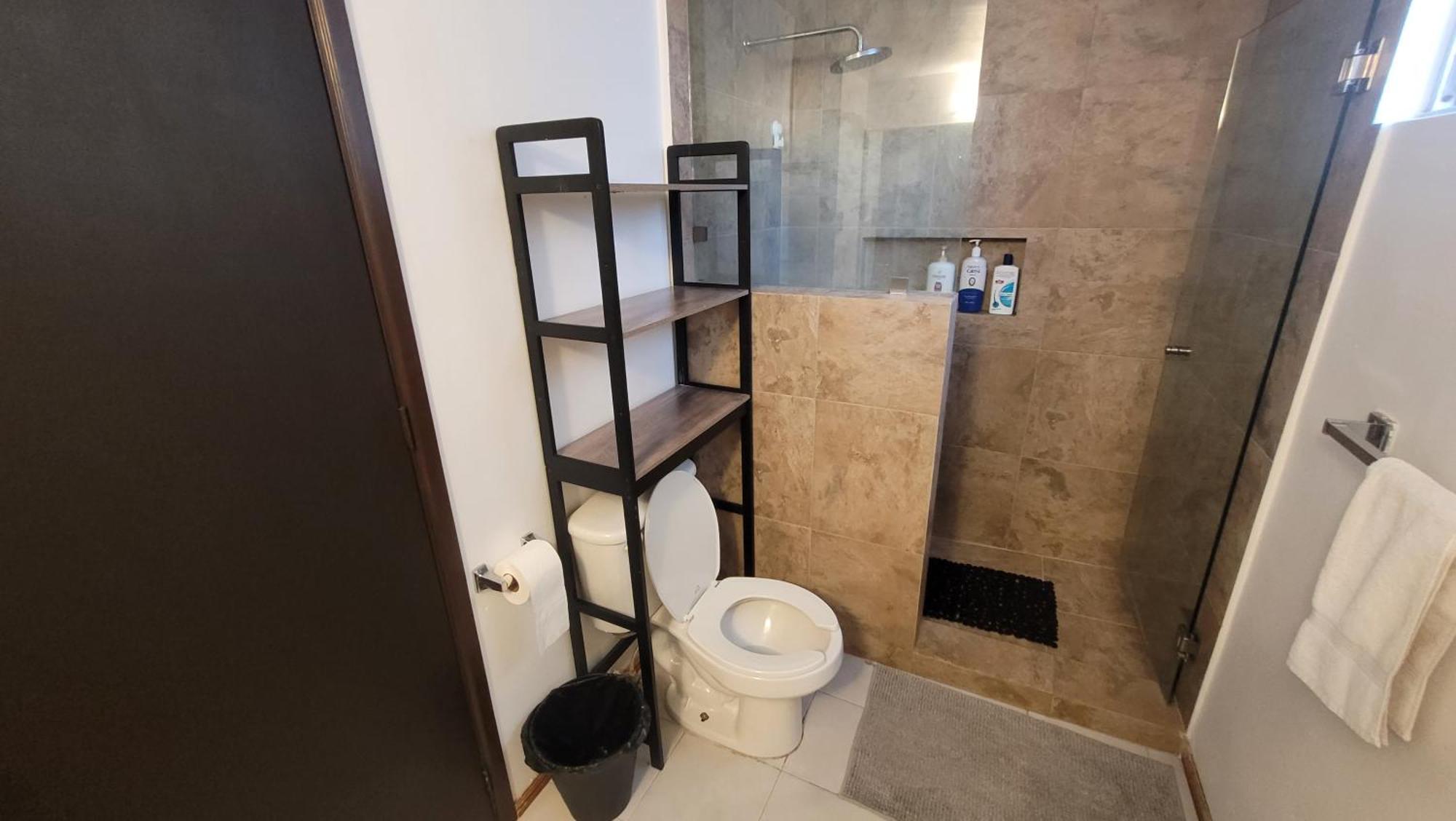 Hermosa Doble Con Bano Privado Habitación en casa particular